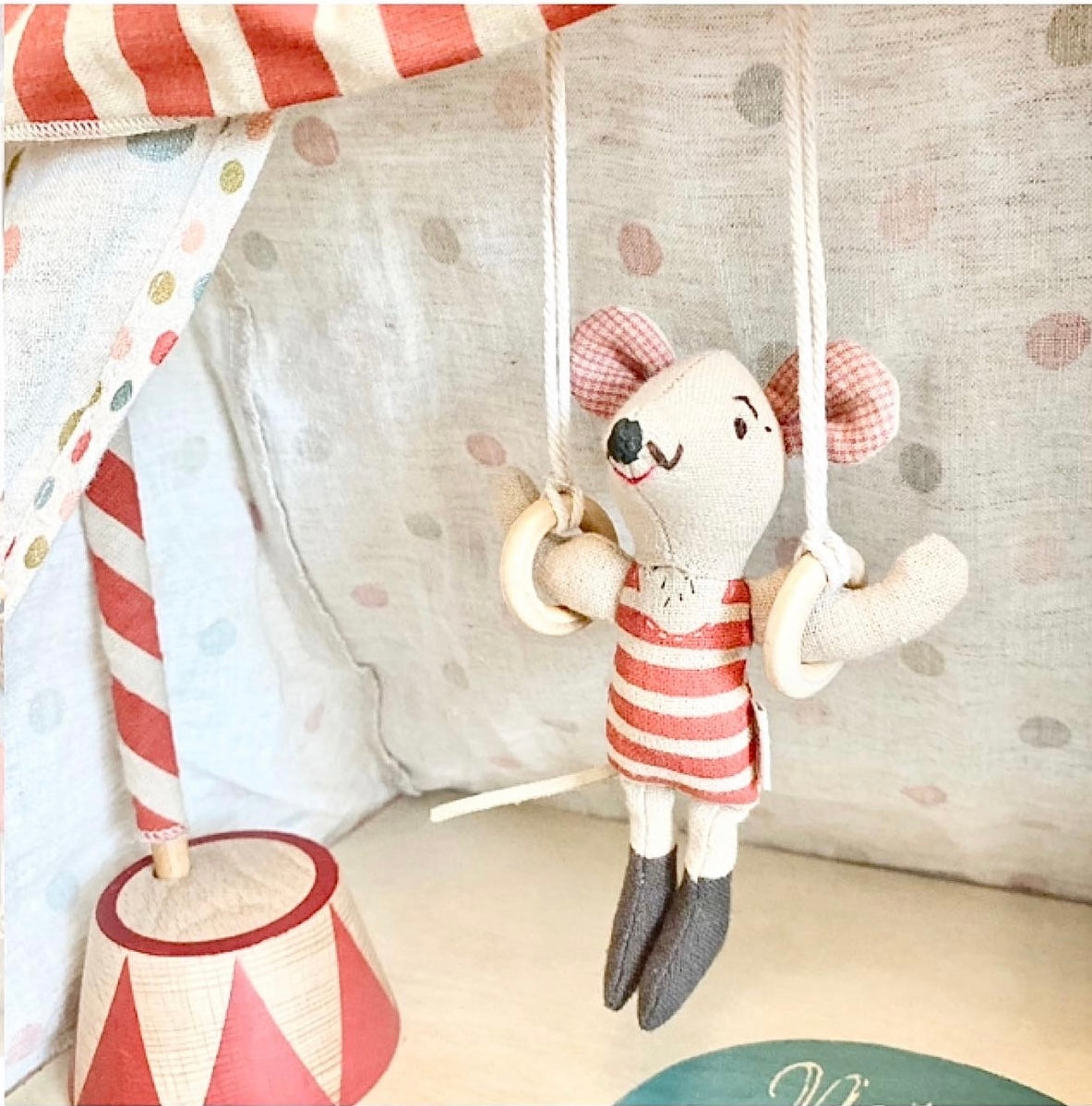 Circus Strong Mouse - 2013/16/17/18