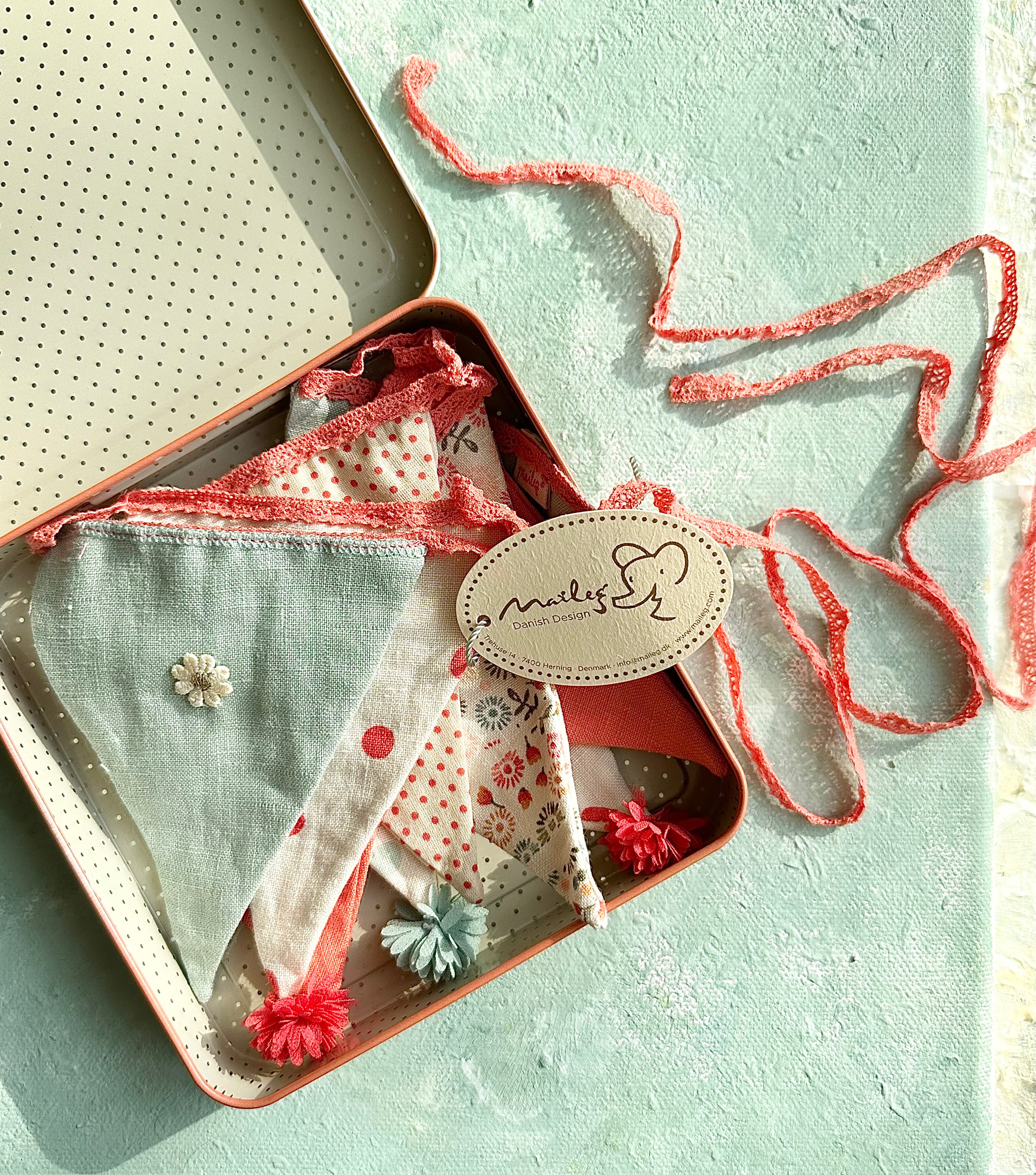 Let’s Party Garland - 2016