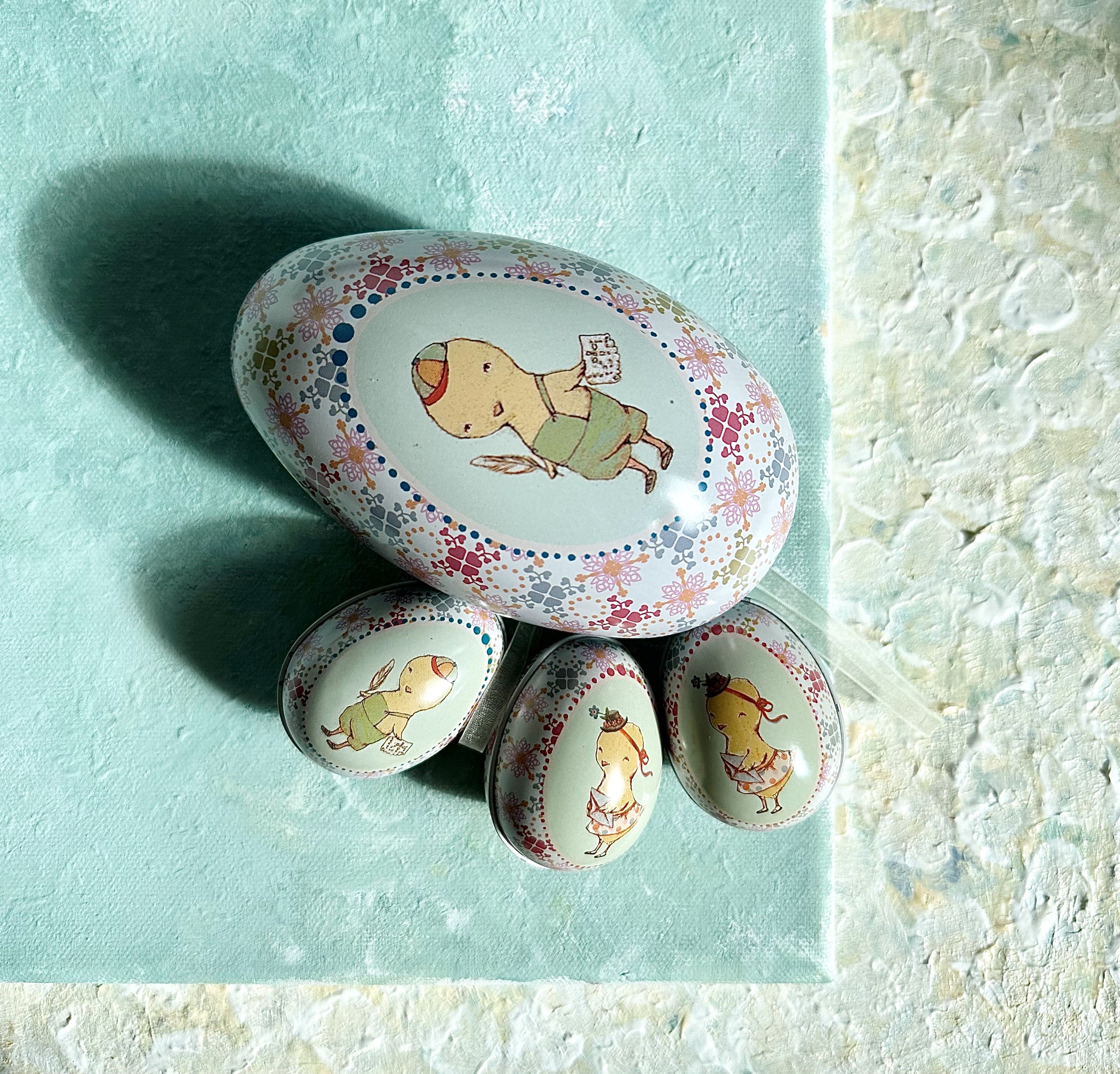 Large Easter Metal Egg - 2011