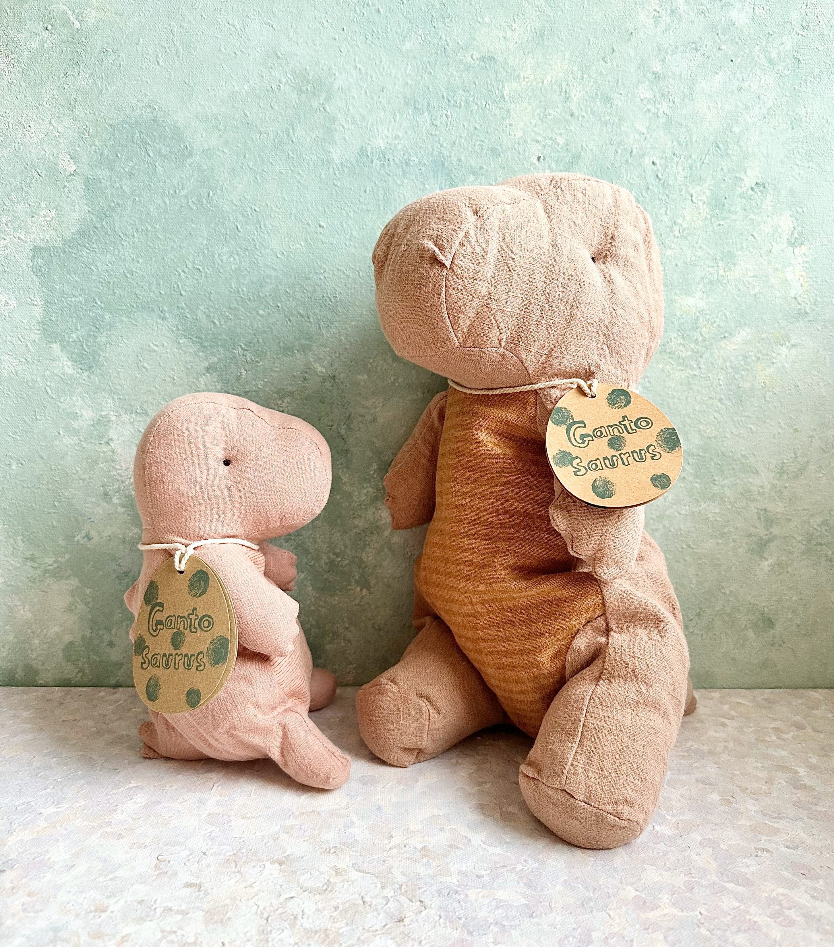 Medium Gantosaurus - 2017