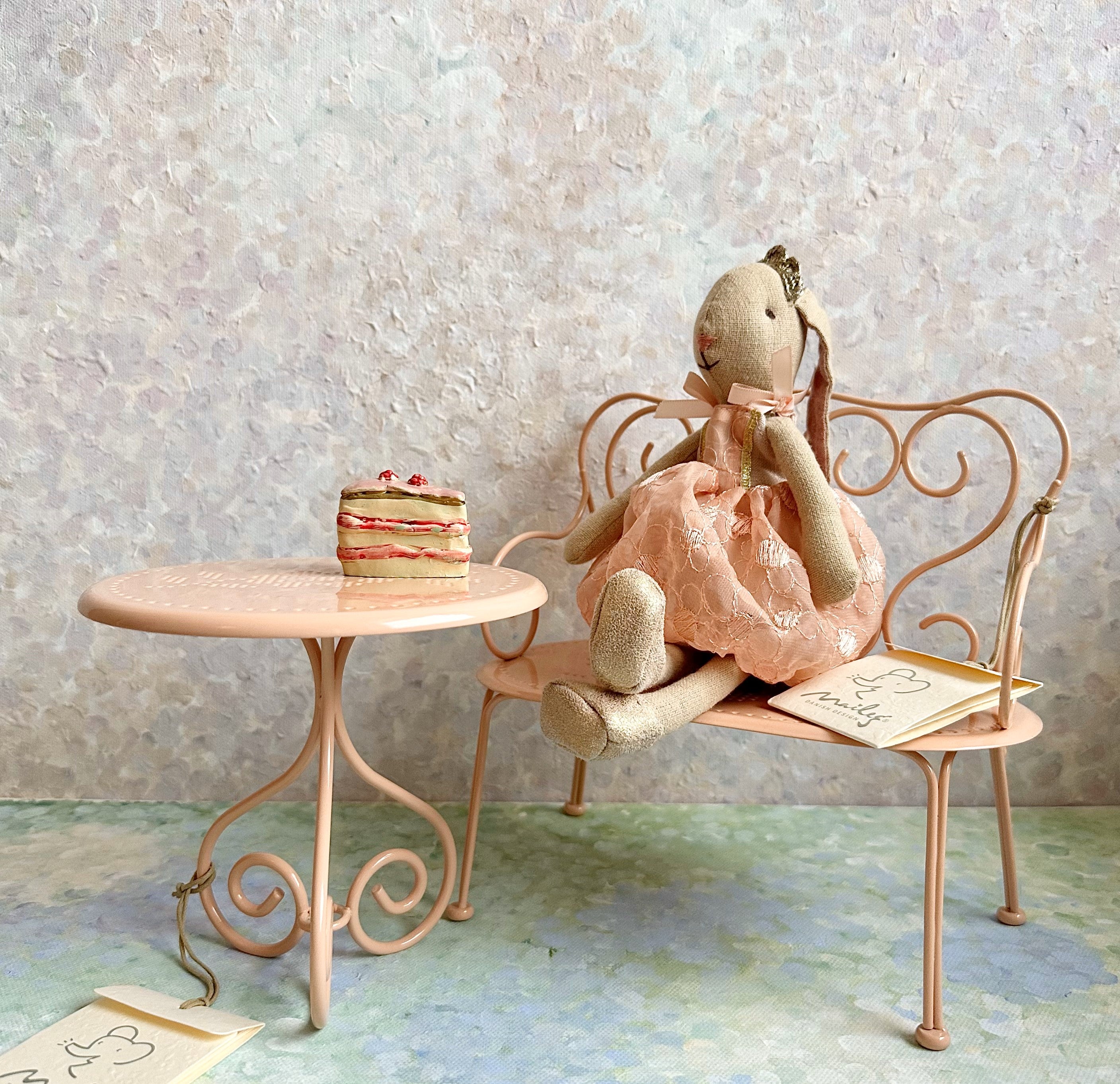 Mini Coffee Table - 2015