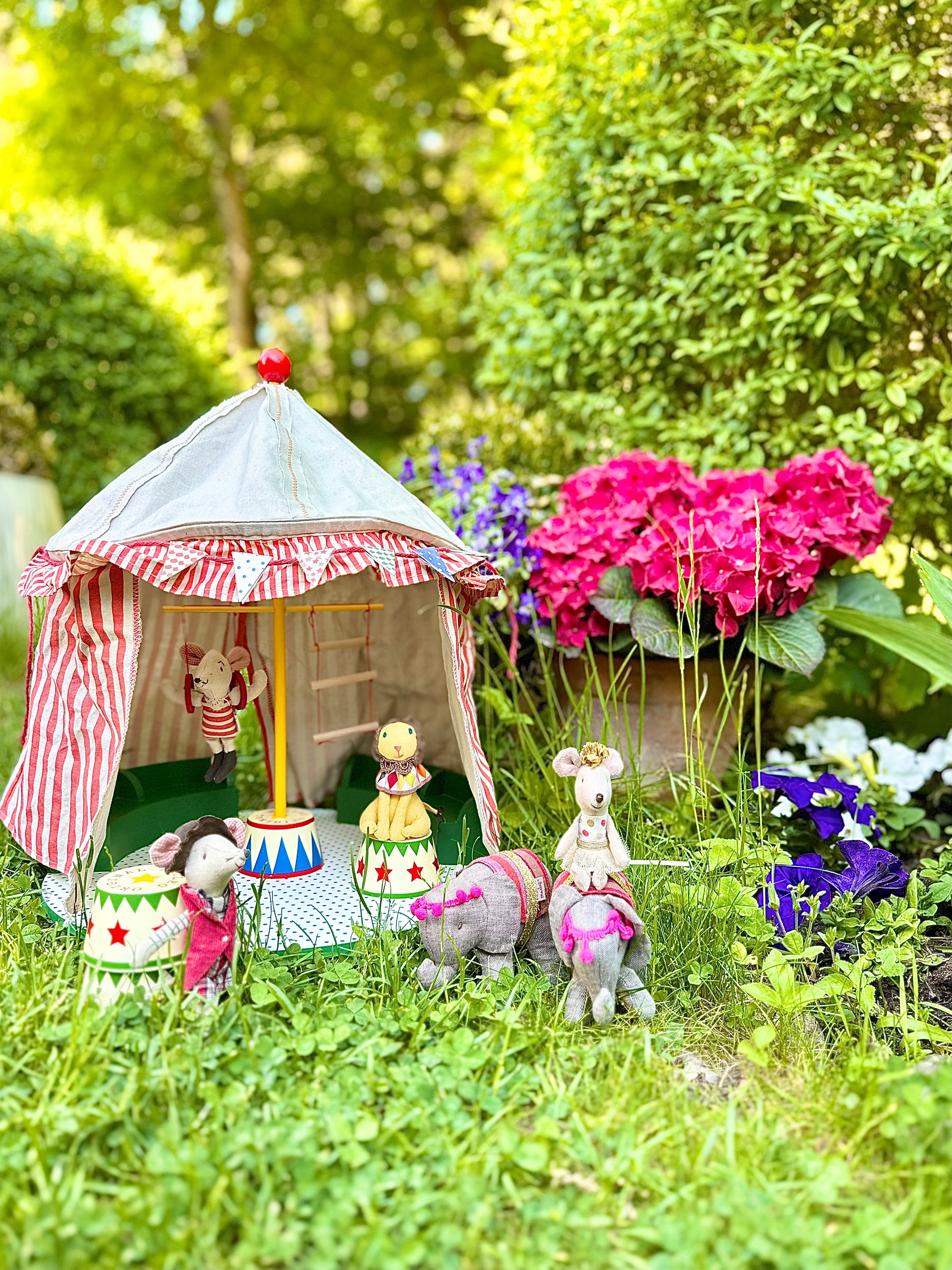 Circus Manager Mouse - 2013