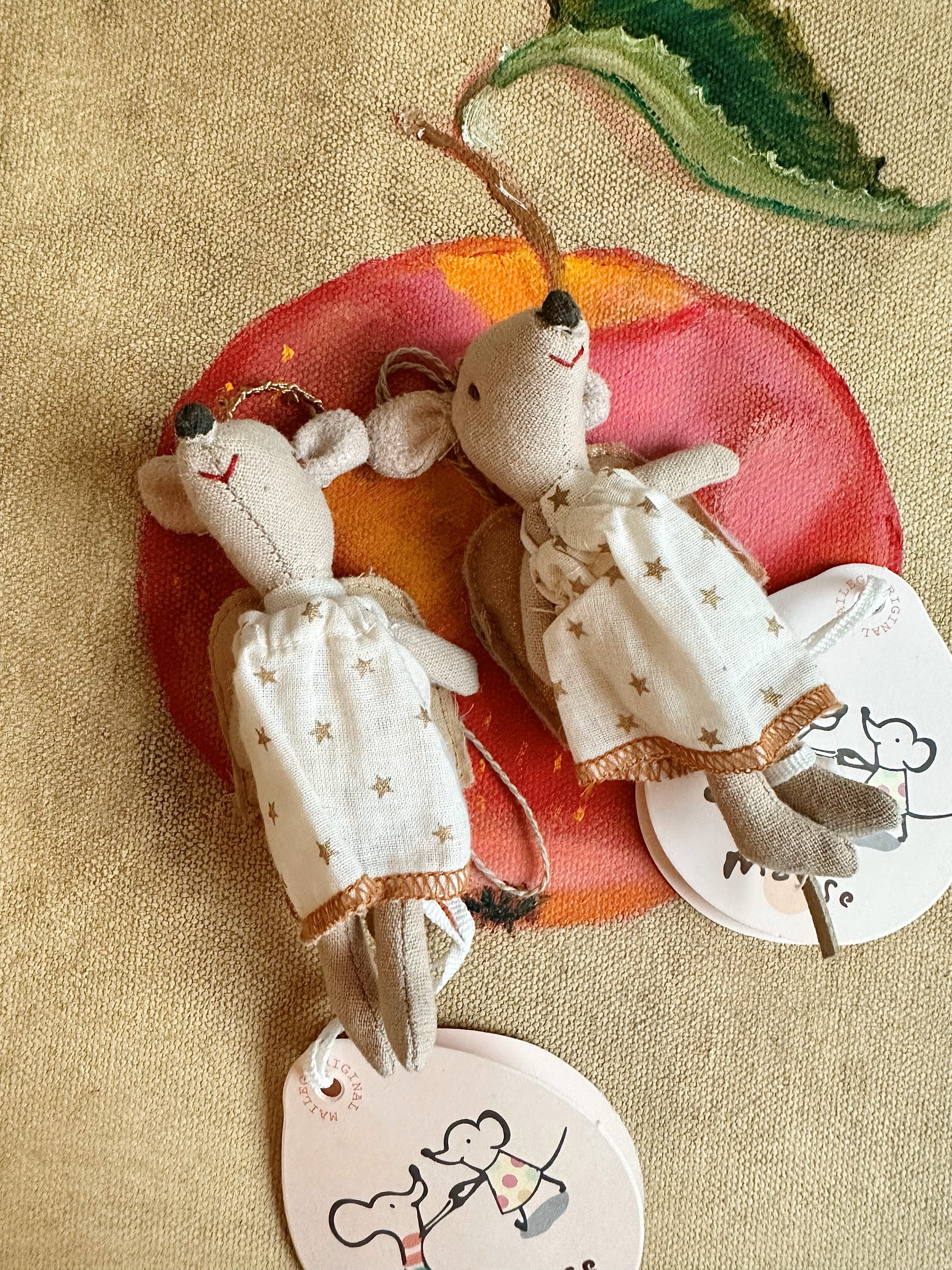 Baby Mouse Angel - 2014