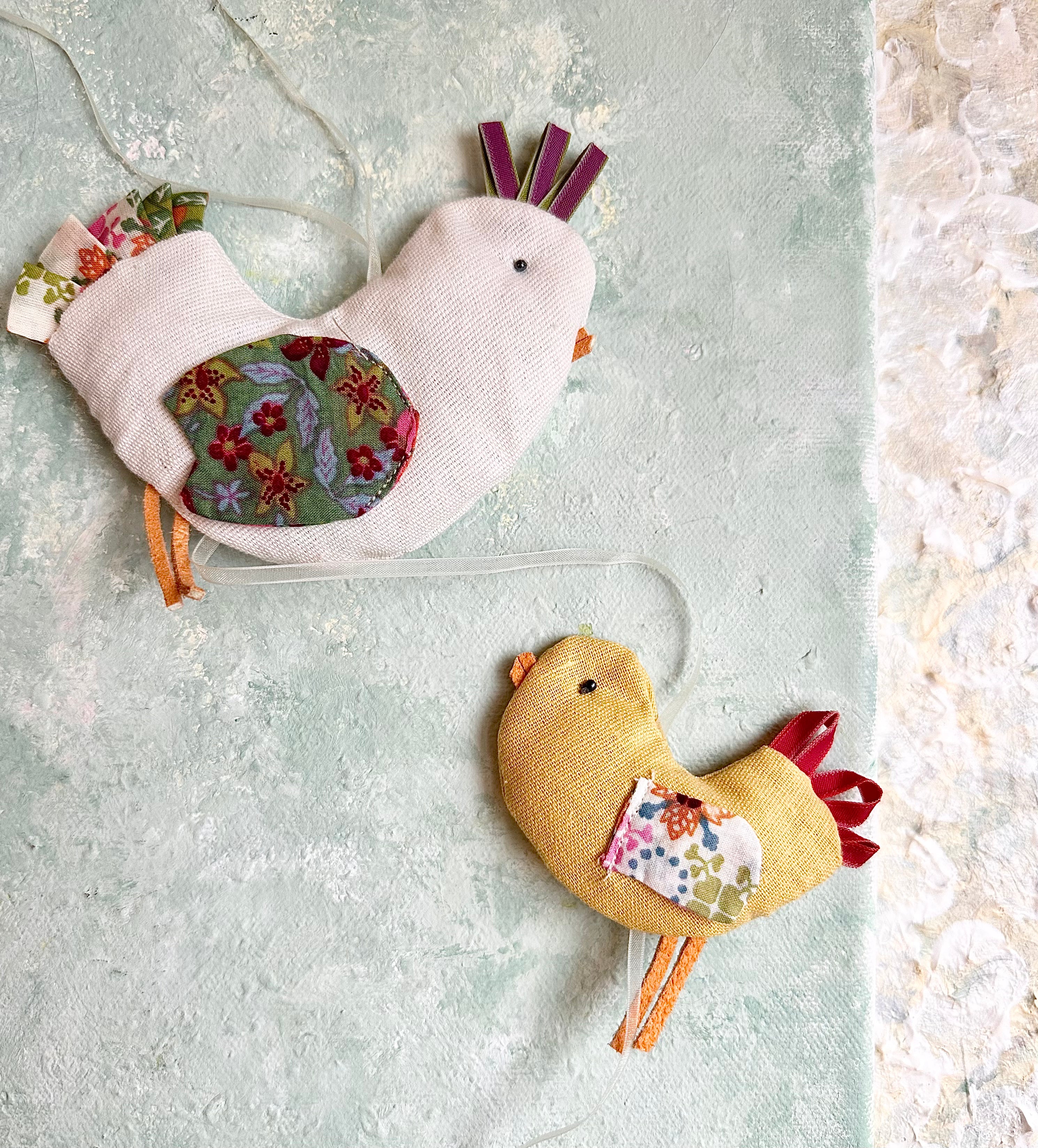 Easter Ornament Bird String - 2011