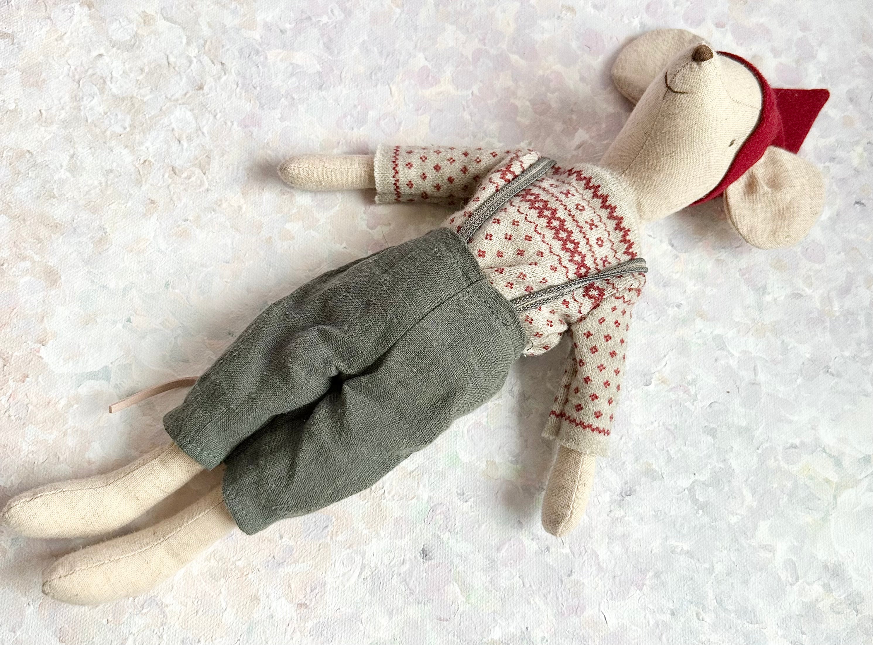 Medium Christmas Mouse - 2019