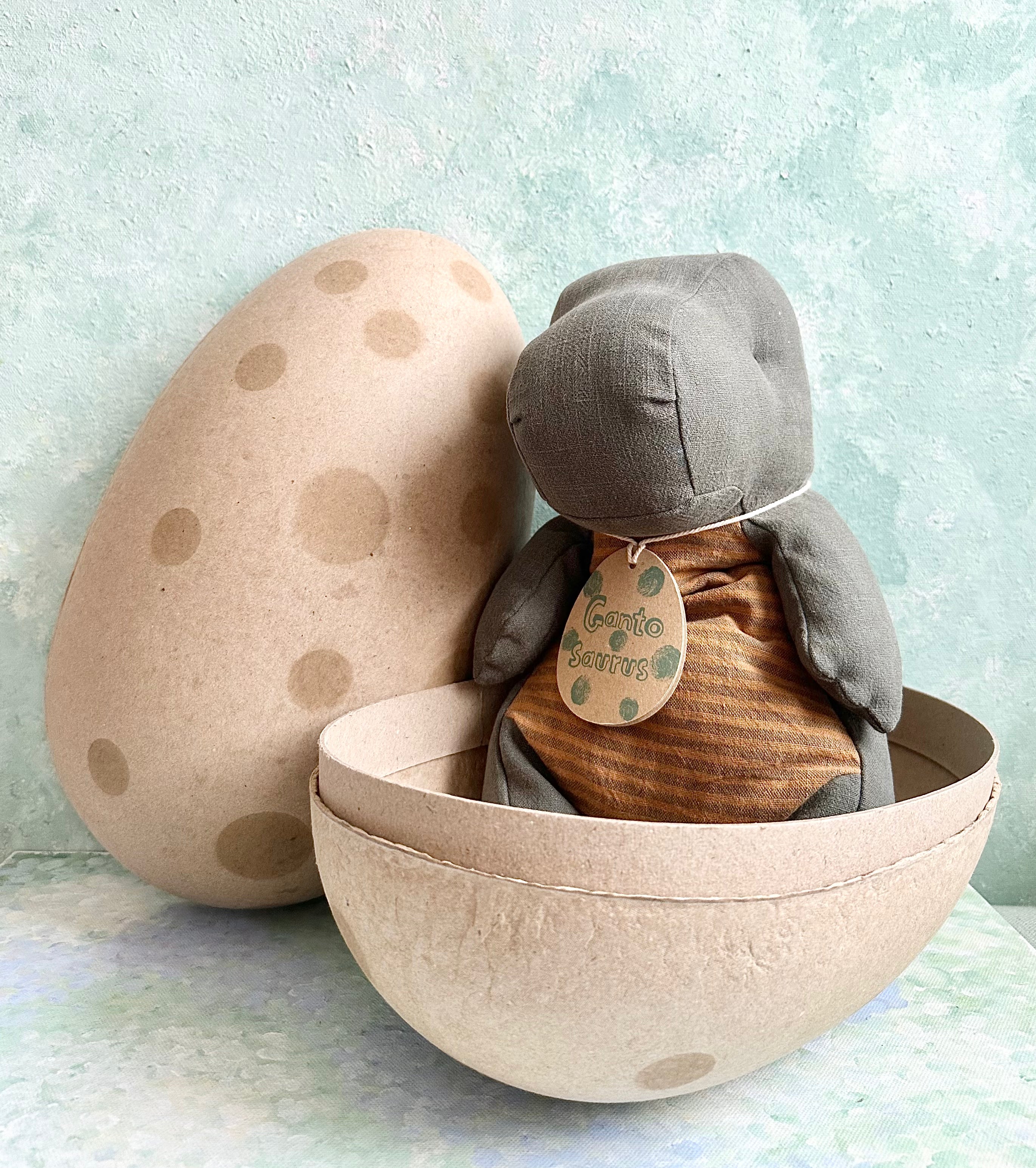 Gantosaurus in Egg - 2017