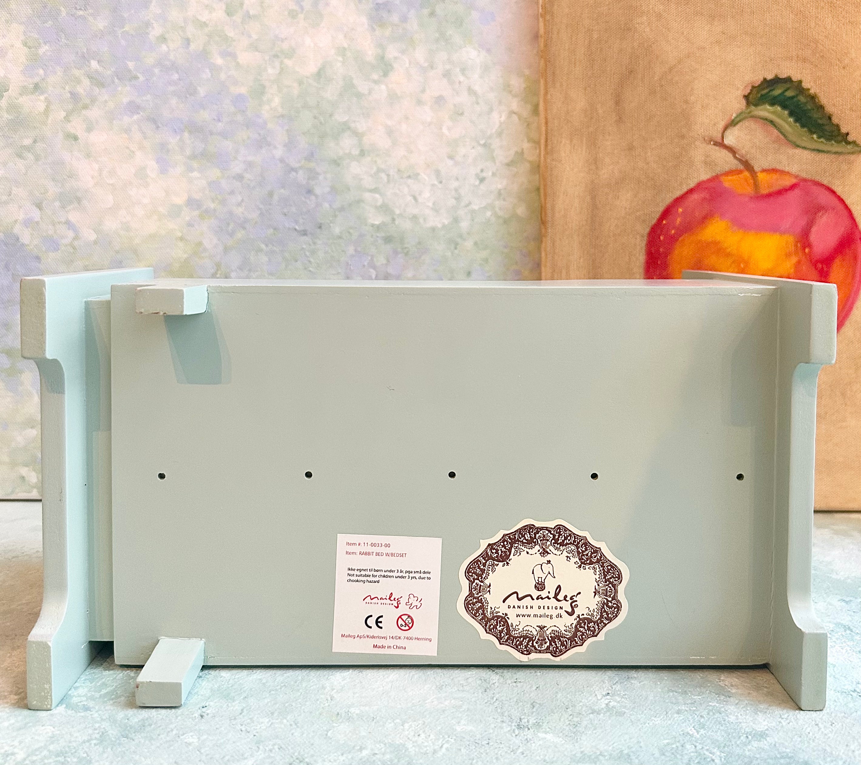 Pull Out Bed with Bedlinen - 2007