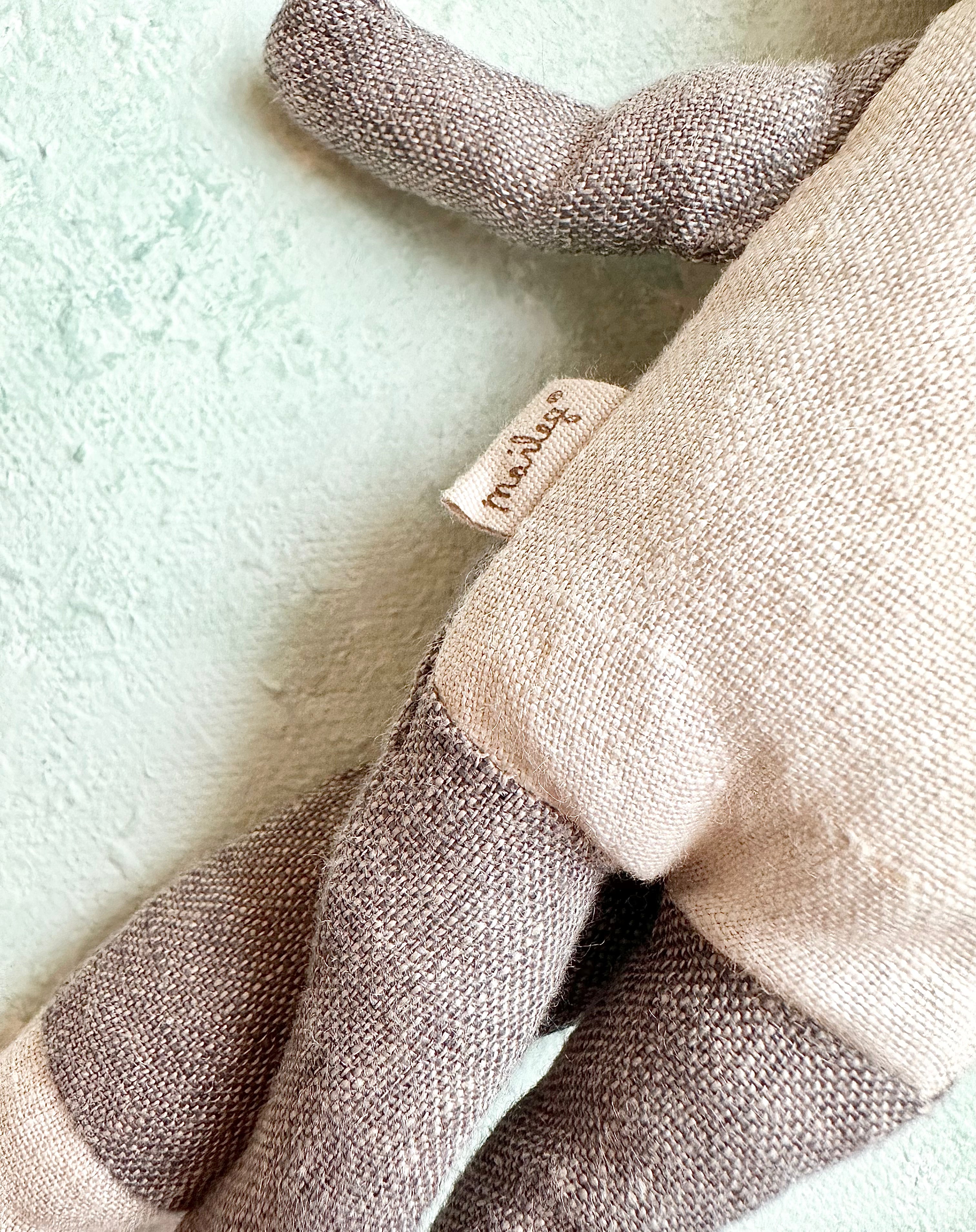 Fox & Friends: Mini Wolf - 2016