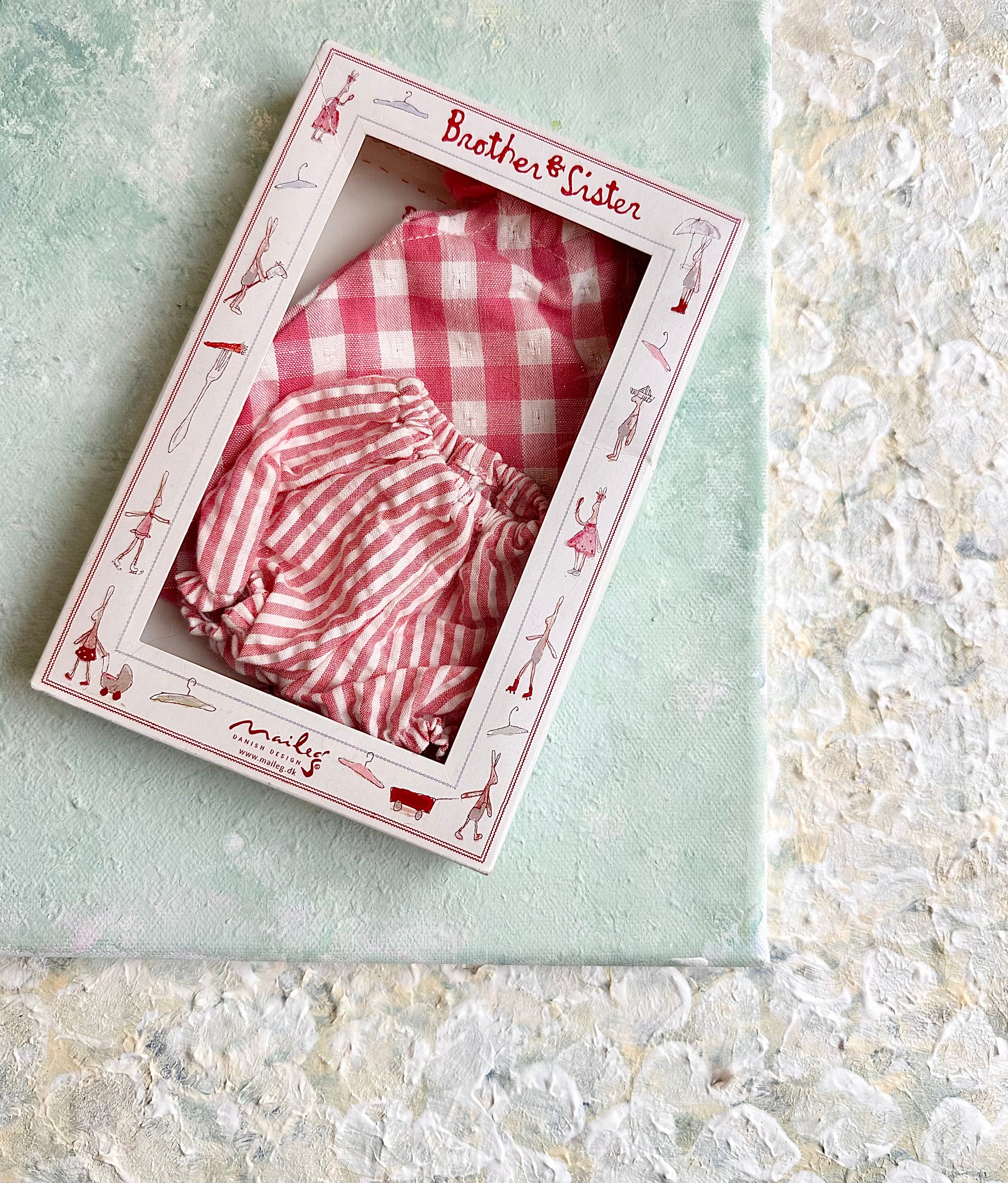 Brother & Sister: Dress Set - 2010