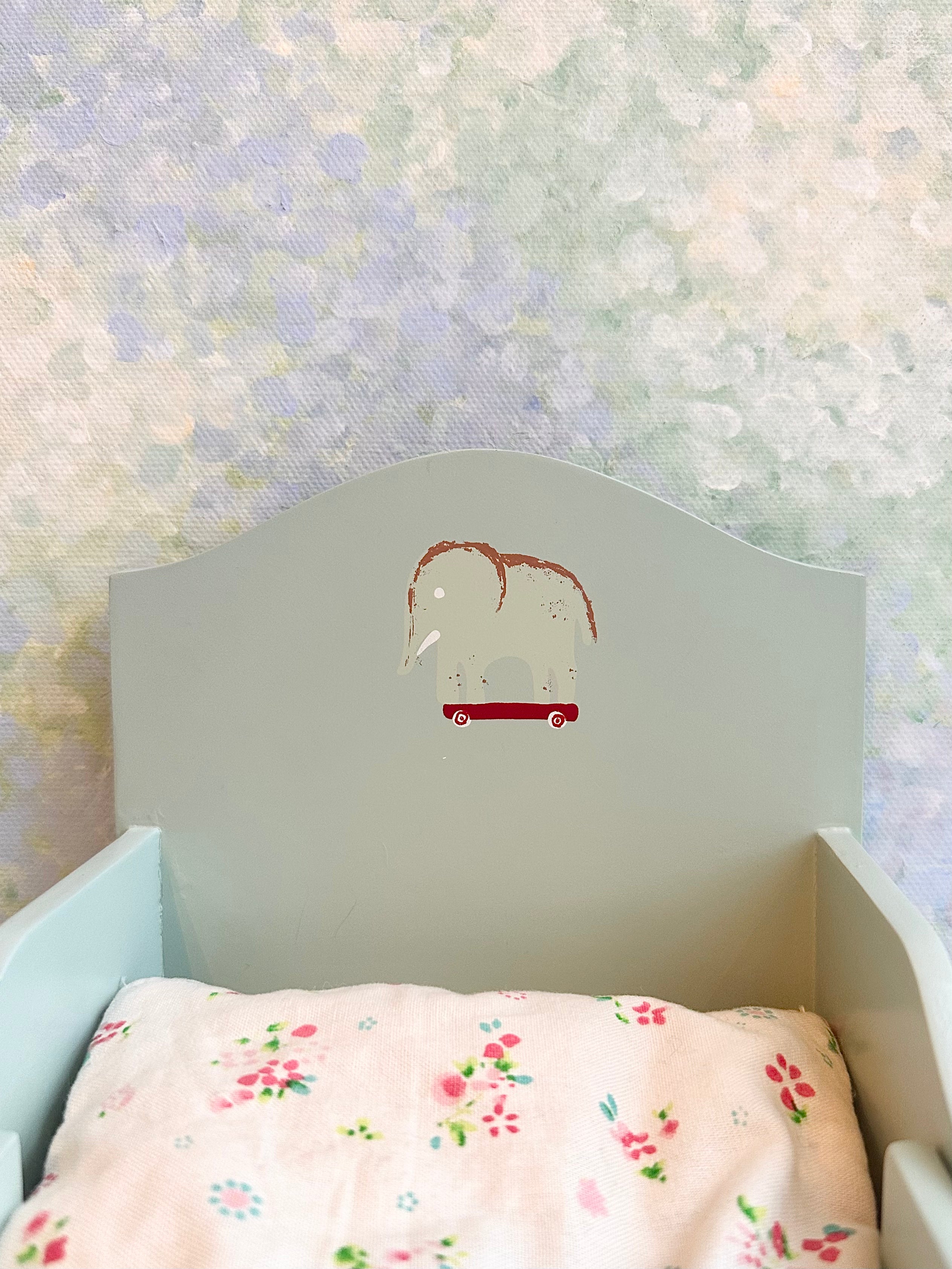 Pull Out Bed with Bedlinen - 2007