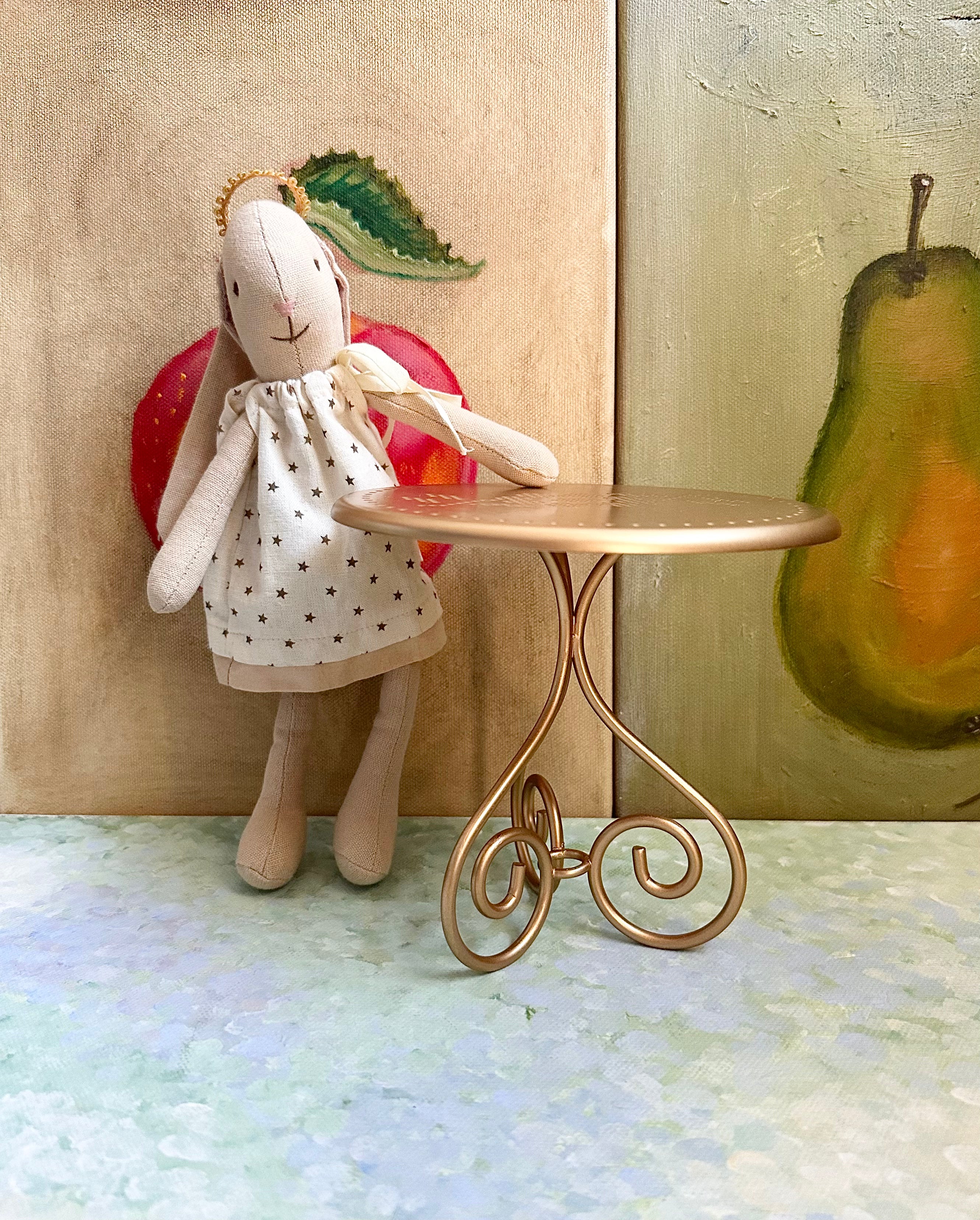 Mini Coffee Table - 2015