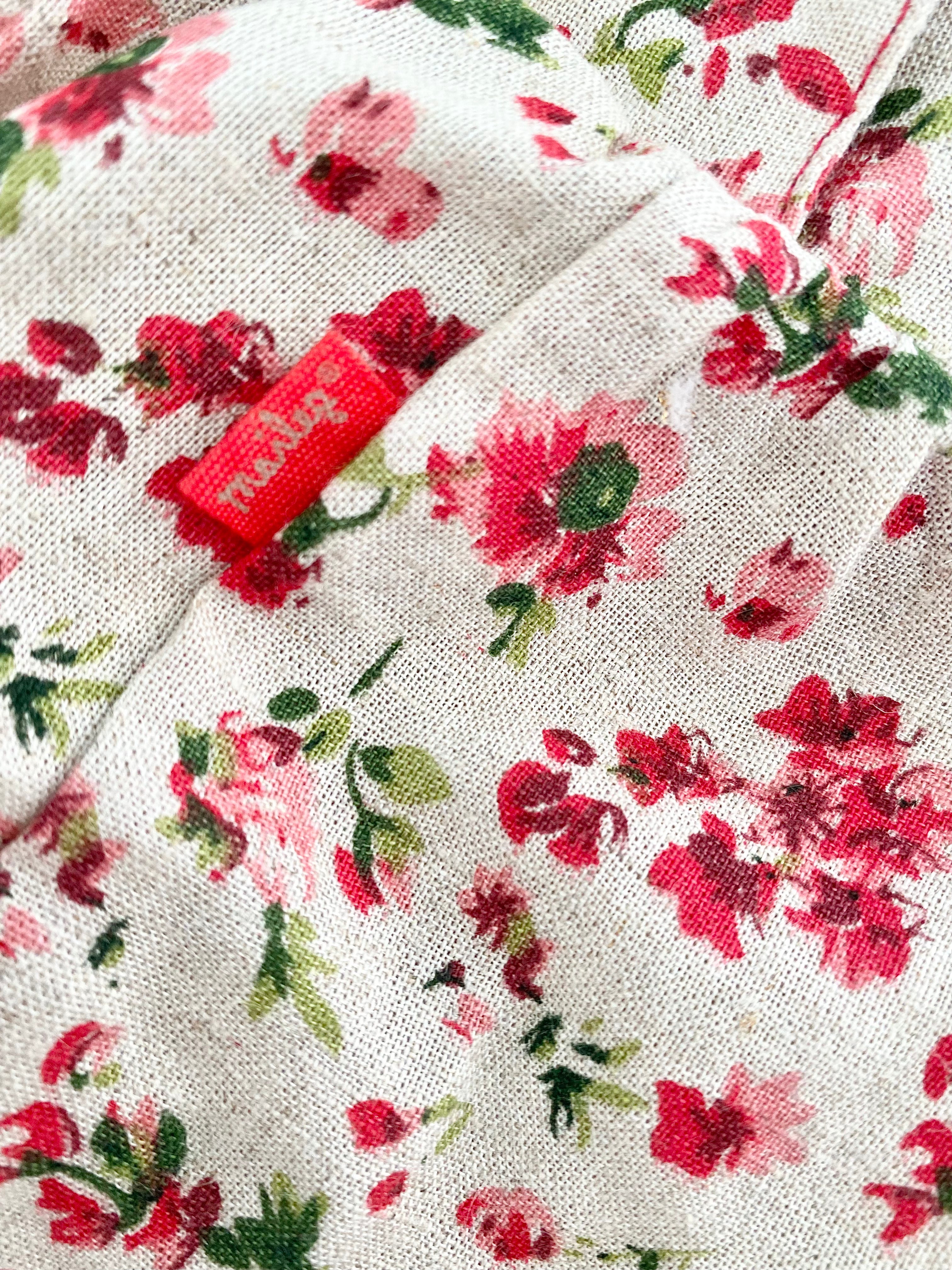 Medium Flower Dress w. Pleats - 2015