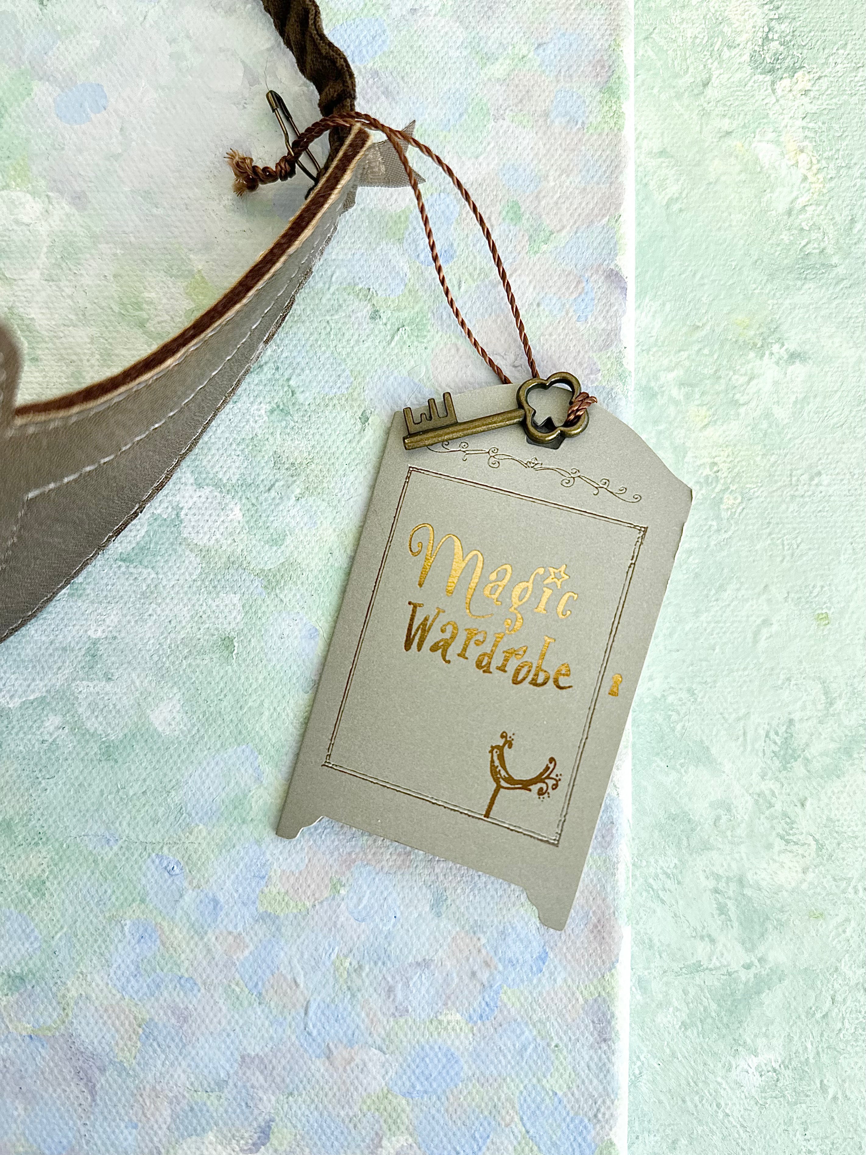 Magic Wardrobe: Prince Crown - 2014