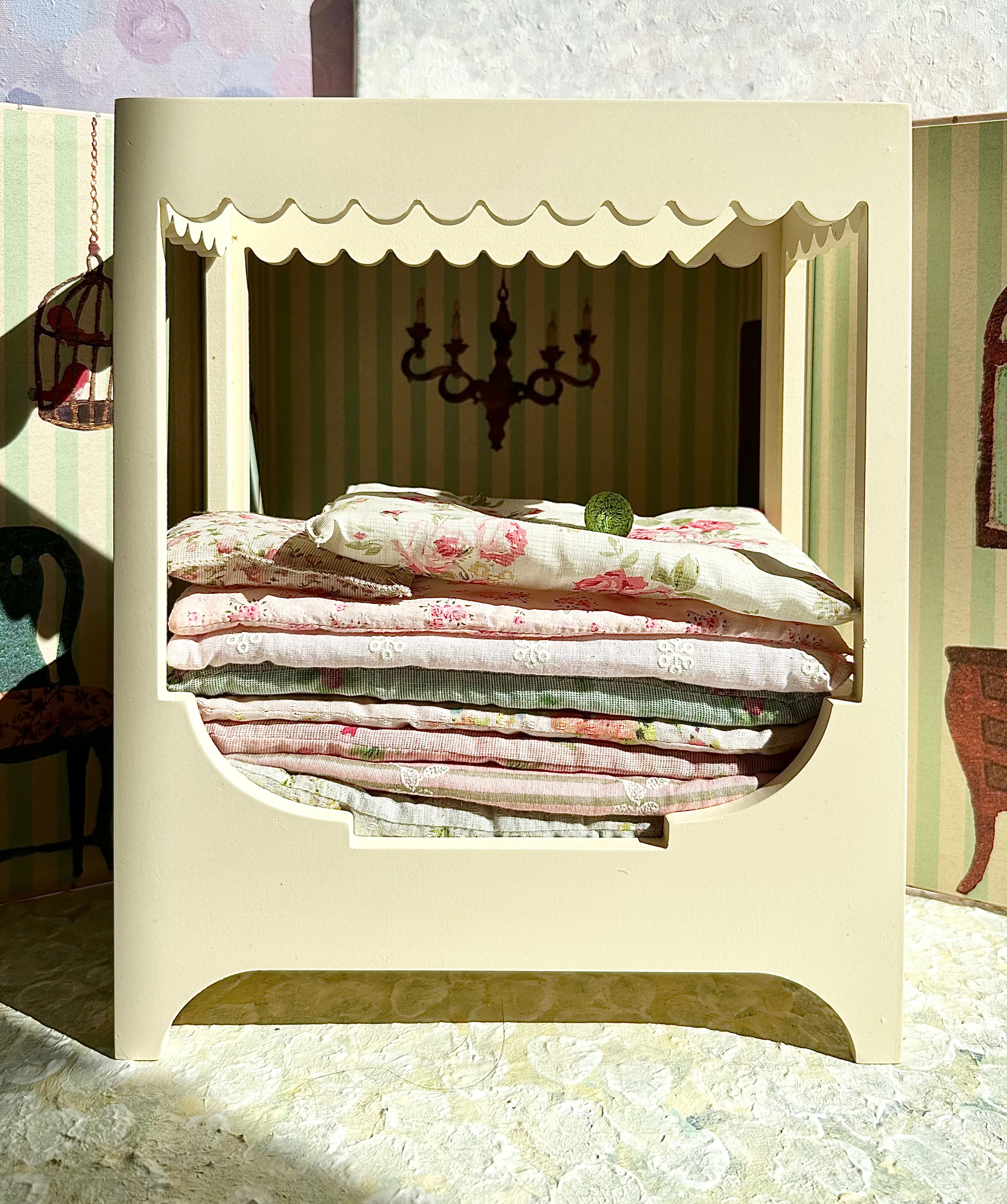 Mini Bunny & the Pea - 2013