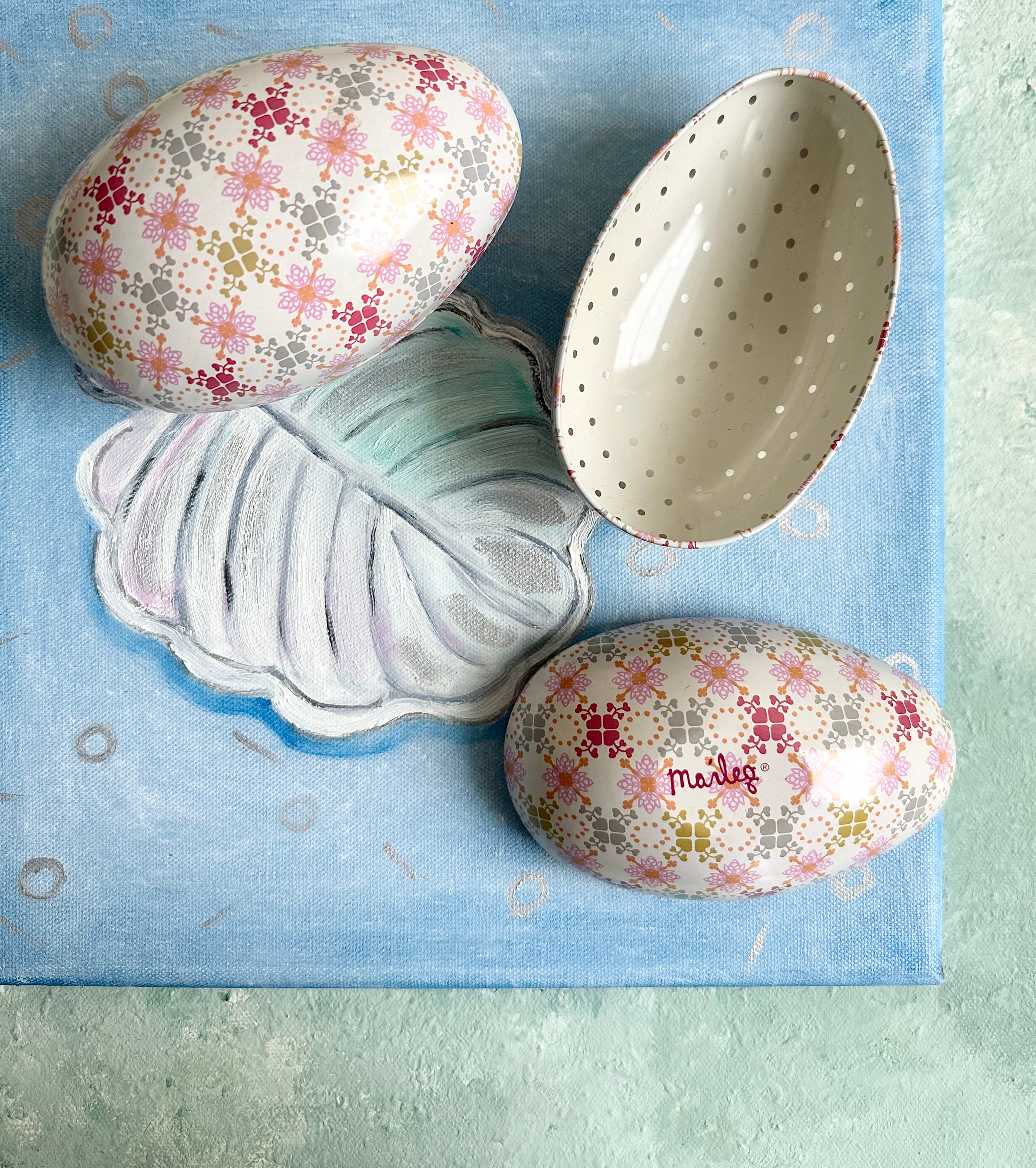 Large Easter Metal Egg - 2011