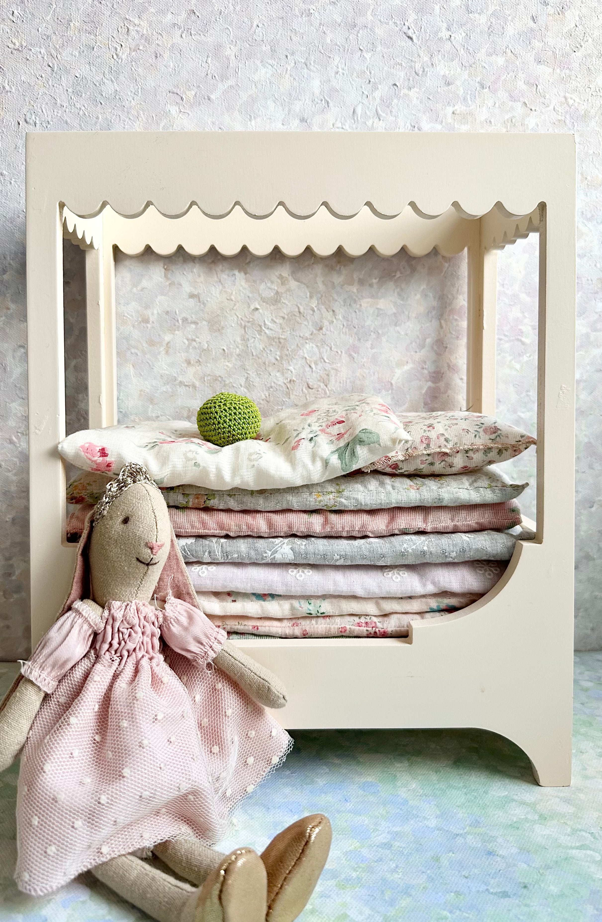 Bunny & the Pea - Bed Set