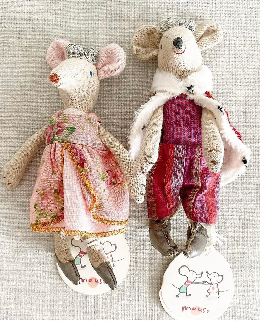 Mouse Queen in Castle - 2012