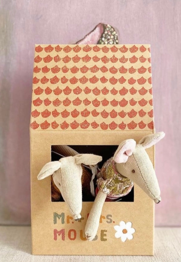 Mum & Dad in a House - 2012