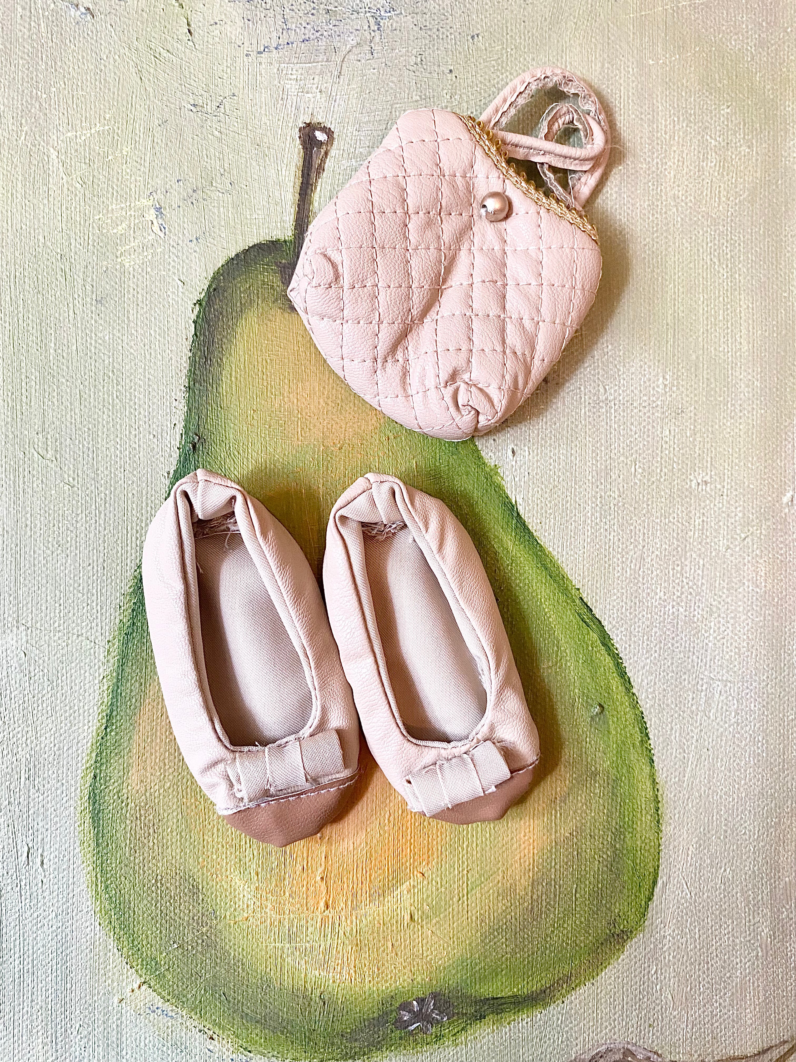 Medium Shoes & Bag - 2012