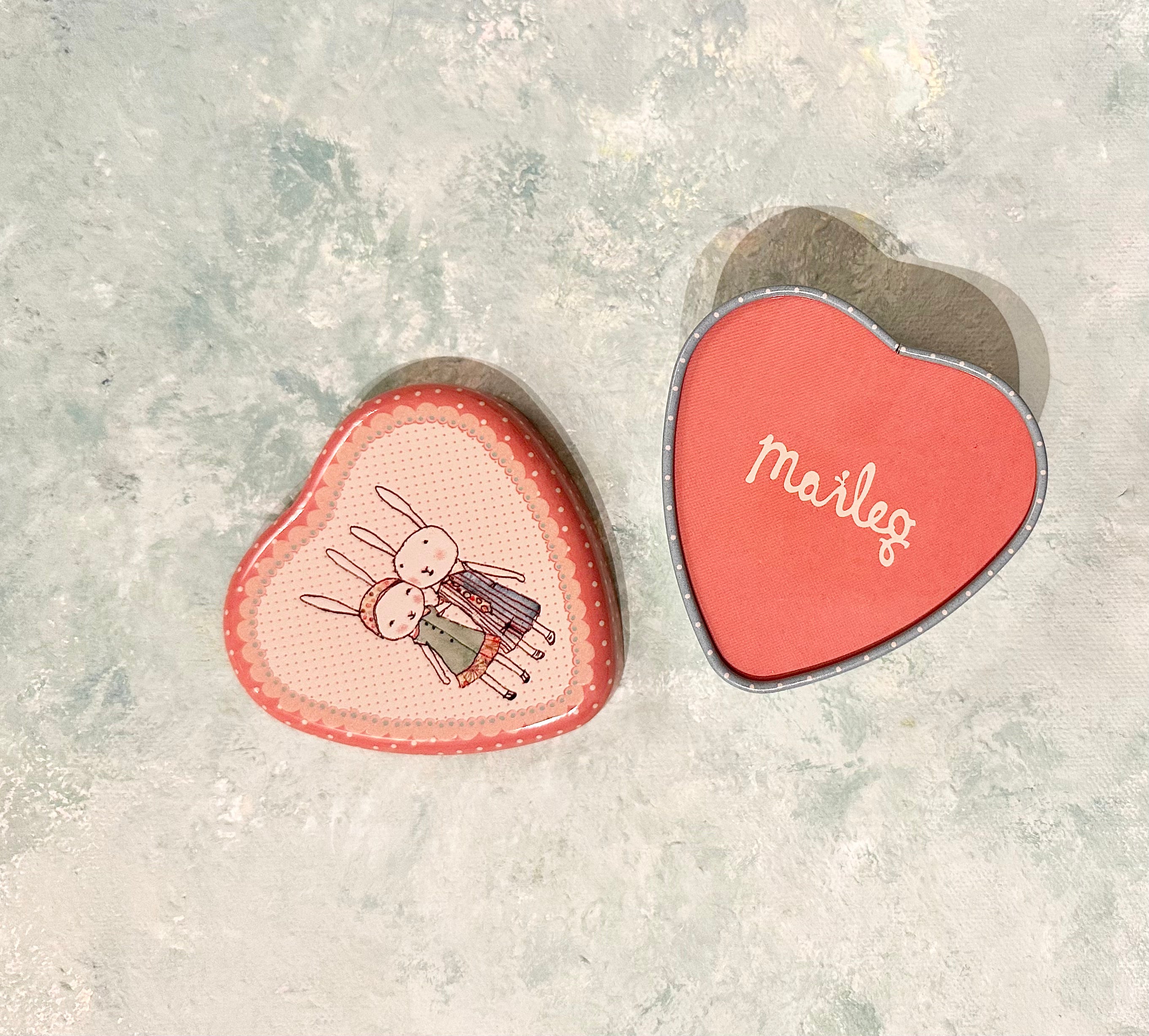 Small Heart Tin - 2014