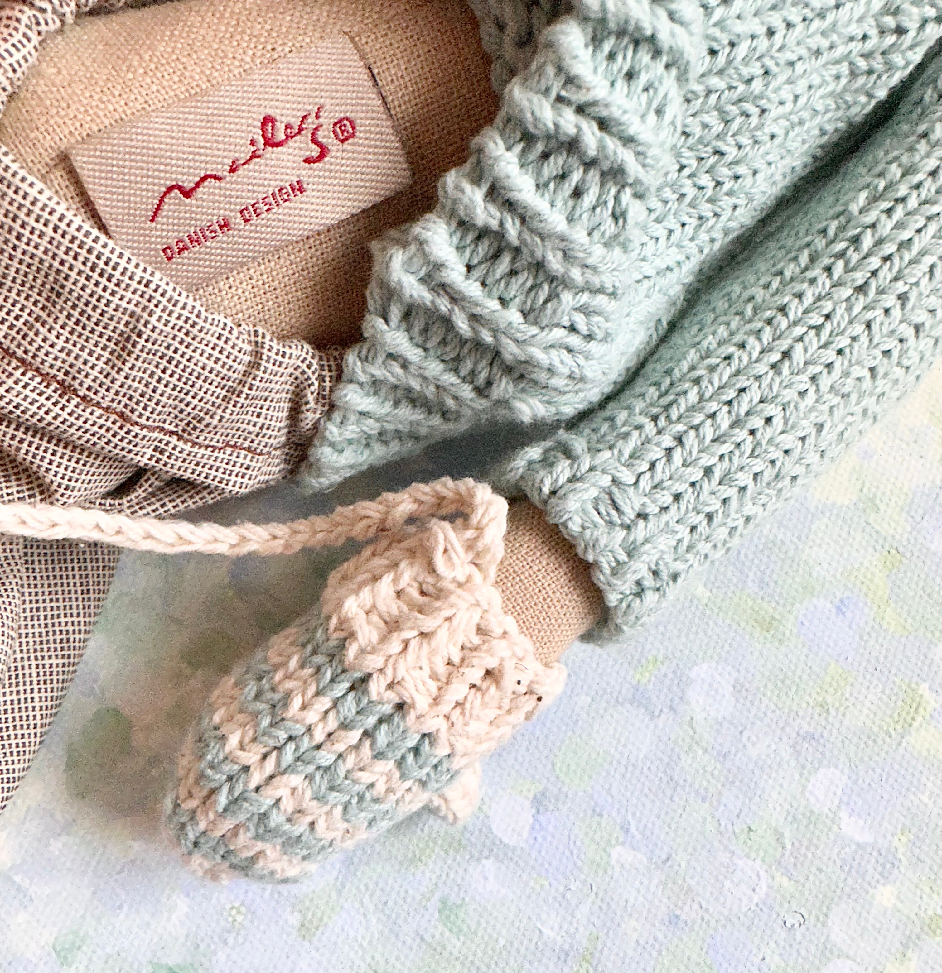 Medium Winter Rabbit - 2008