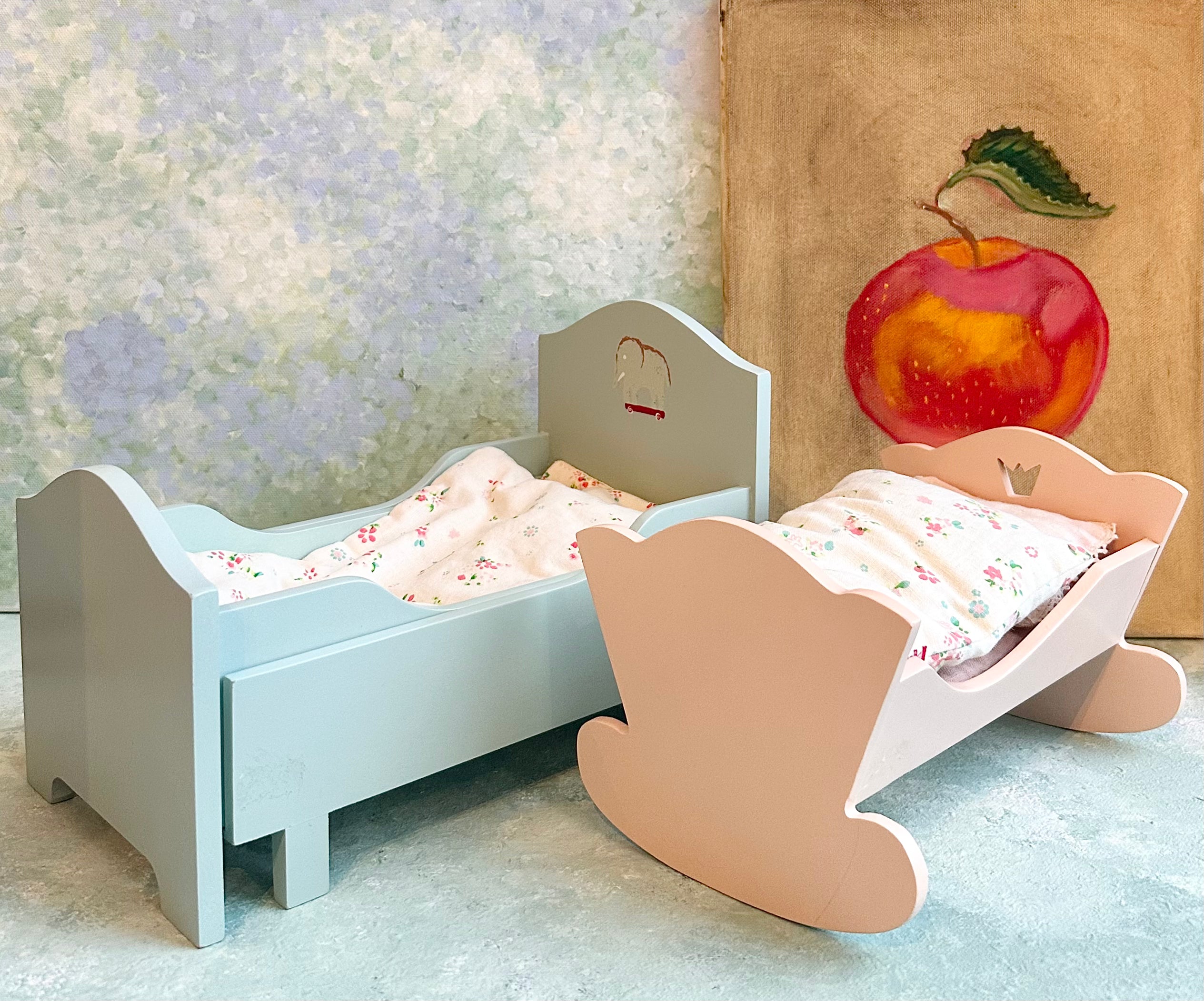 Pull Out Bed with Bedlinen - 2007