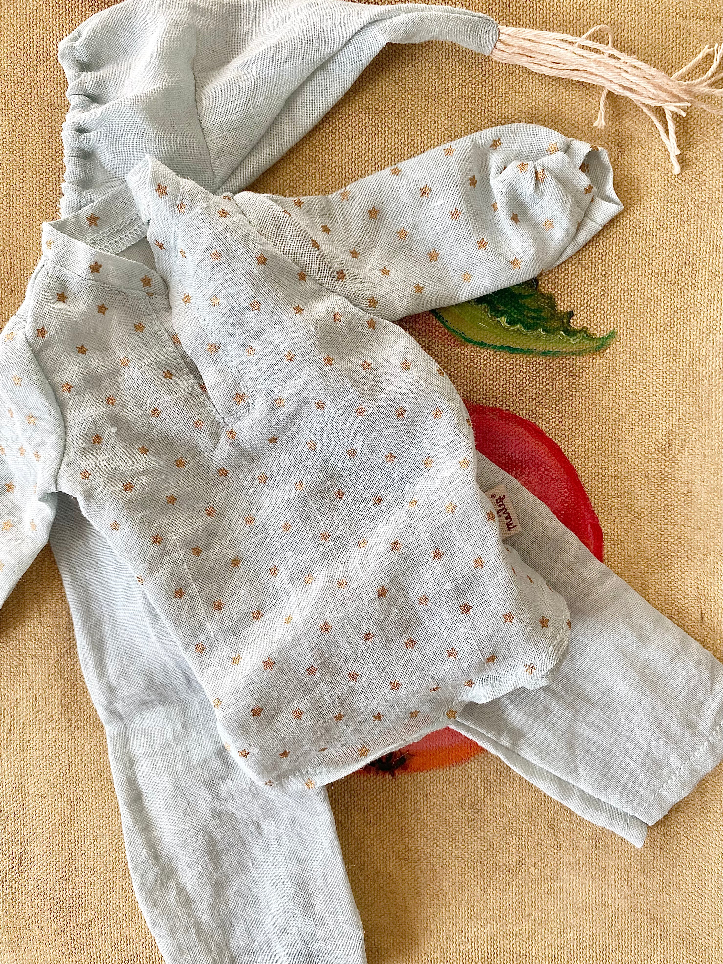 Medium Pyjamas - 2016