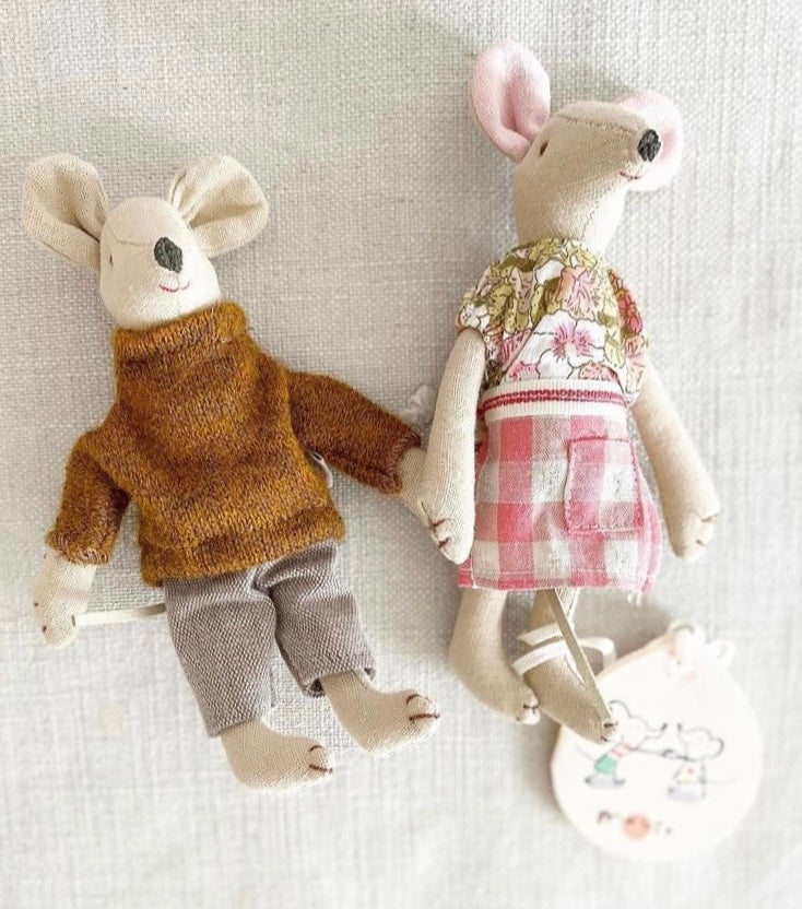 Mum & Dad in a House - 2012