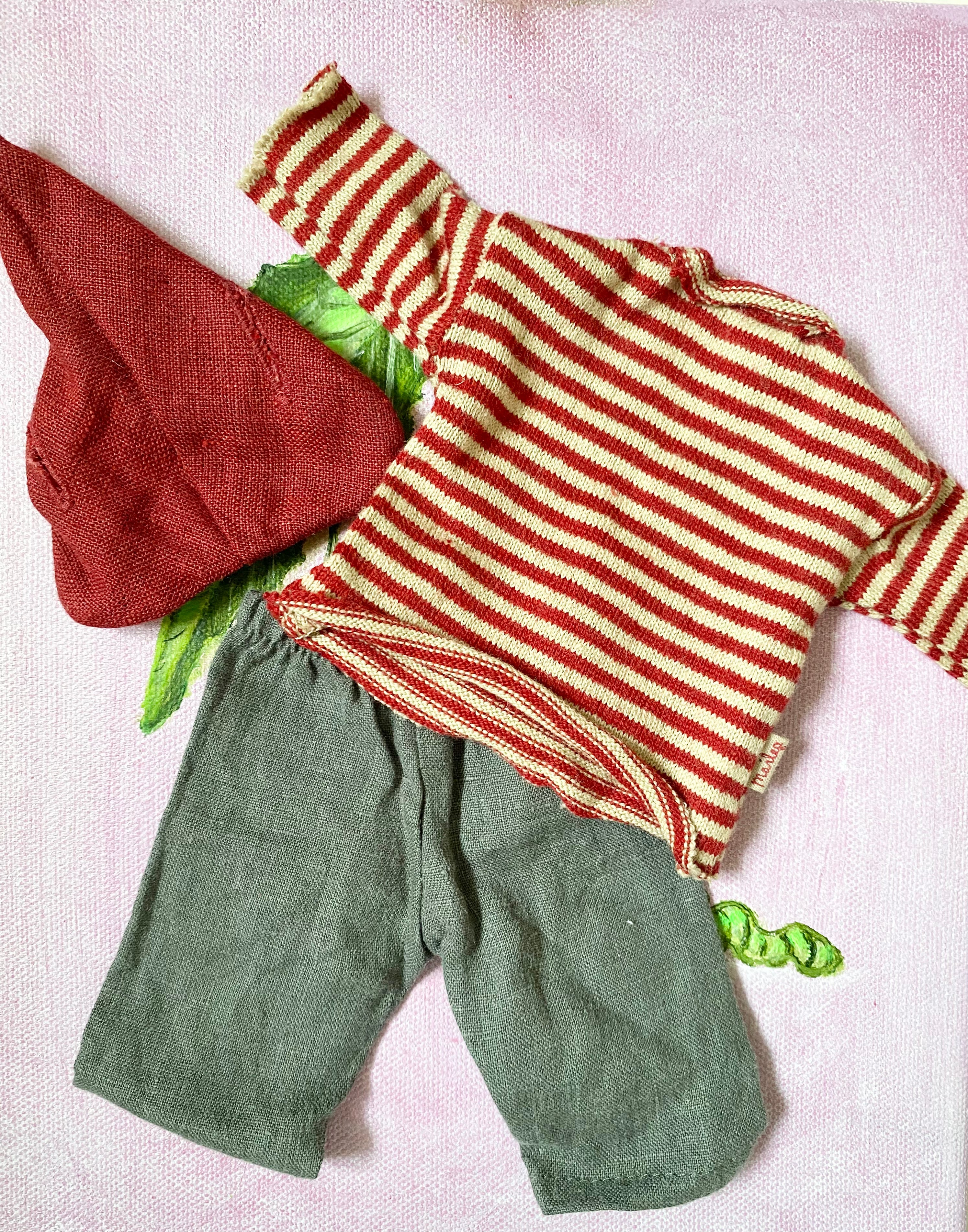 Medium Christmas Outfit - 2019