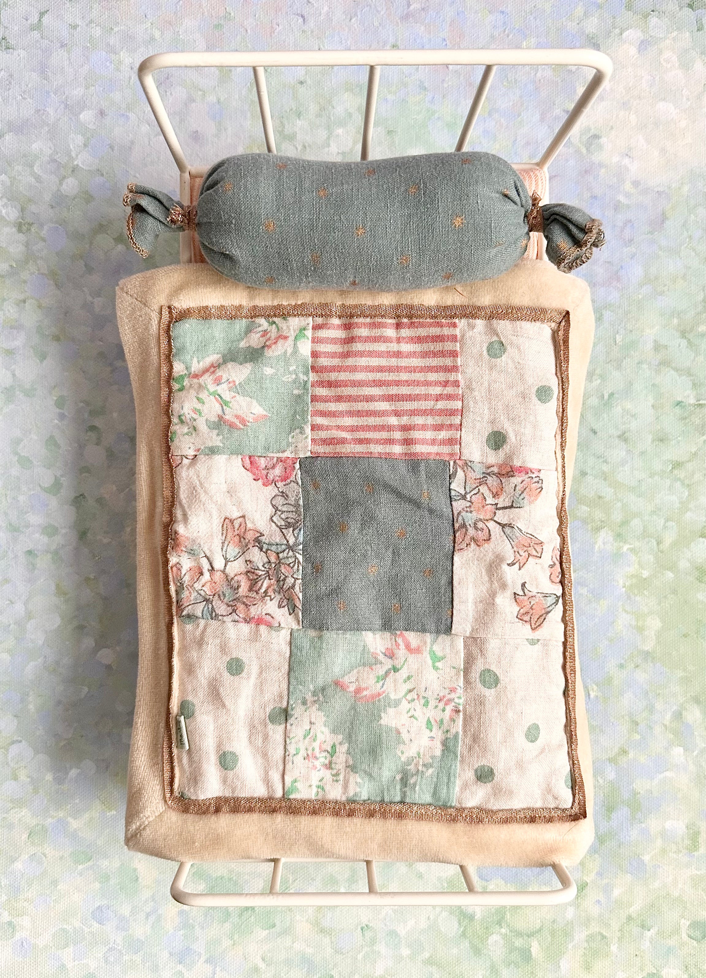 Mini Metal Bed - 2014