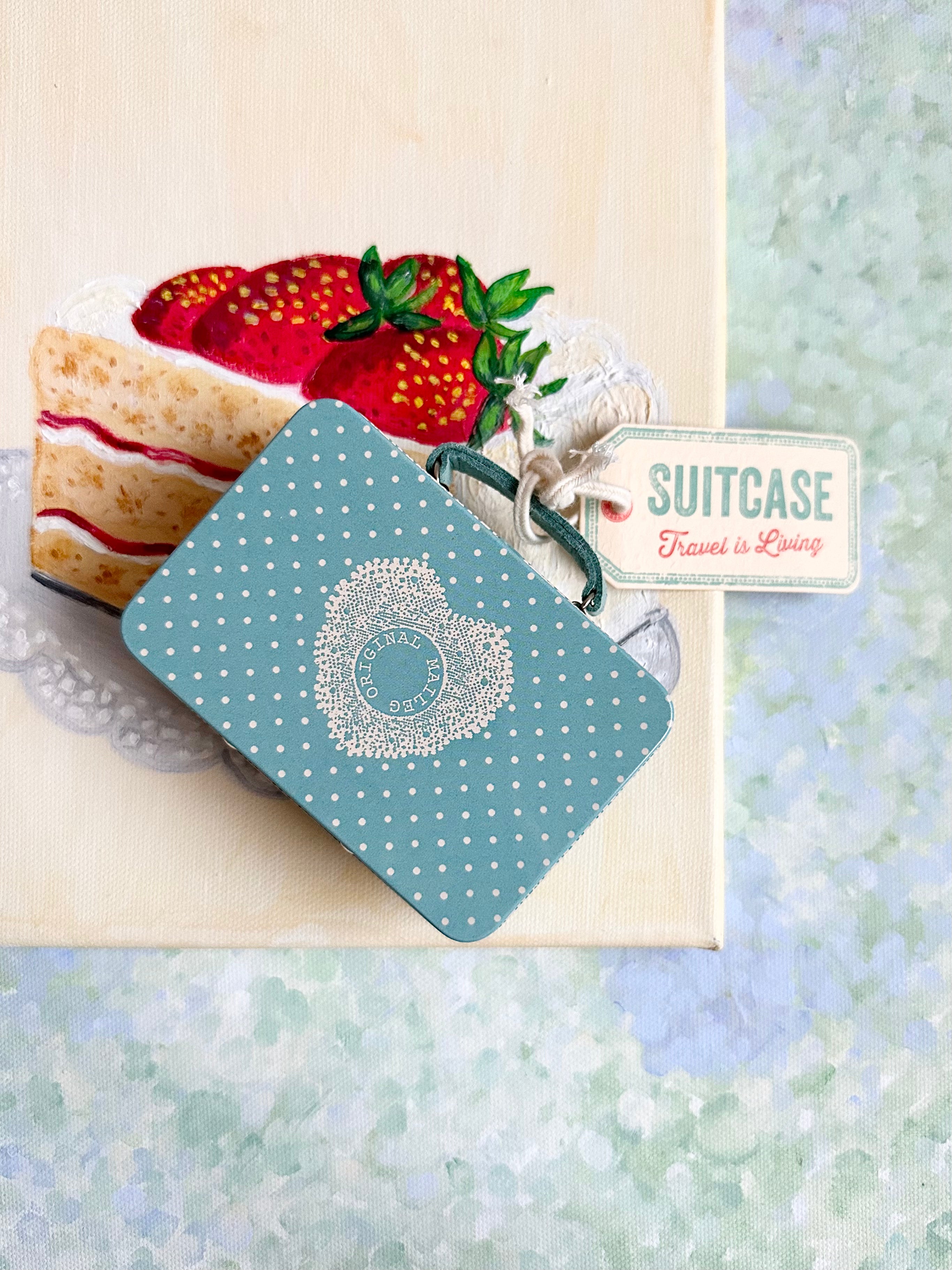 Suitcase/tin - Blue Dot