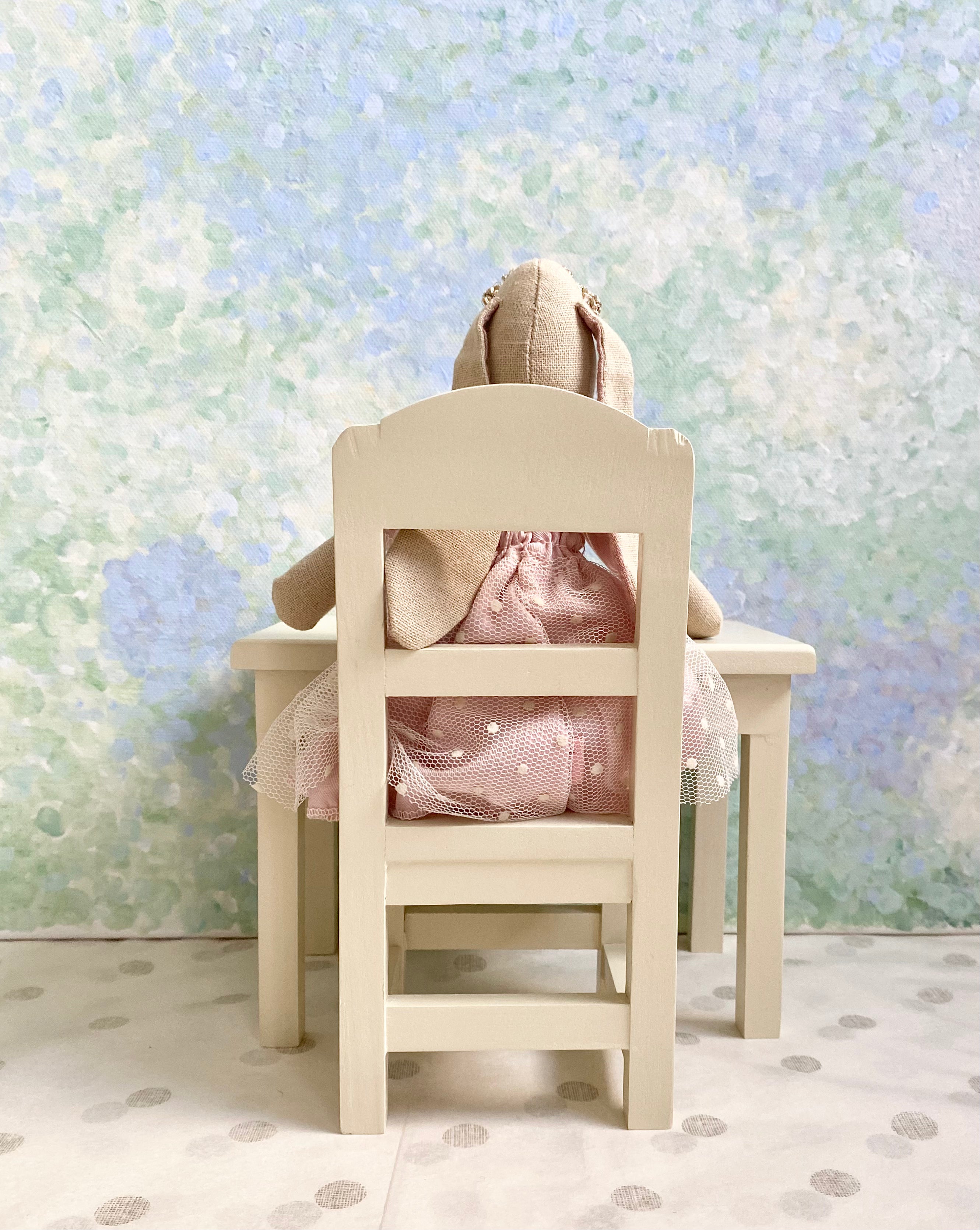 Furniture Set - 2007