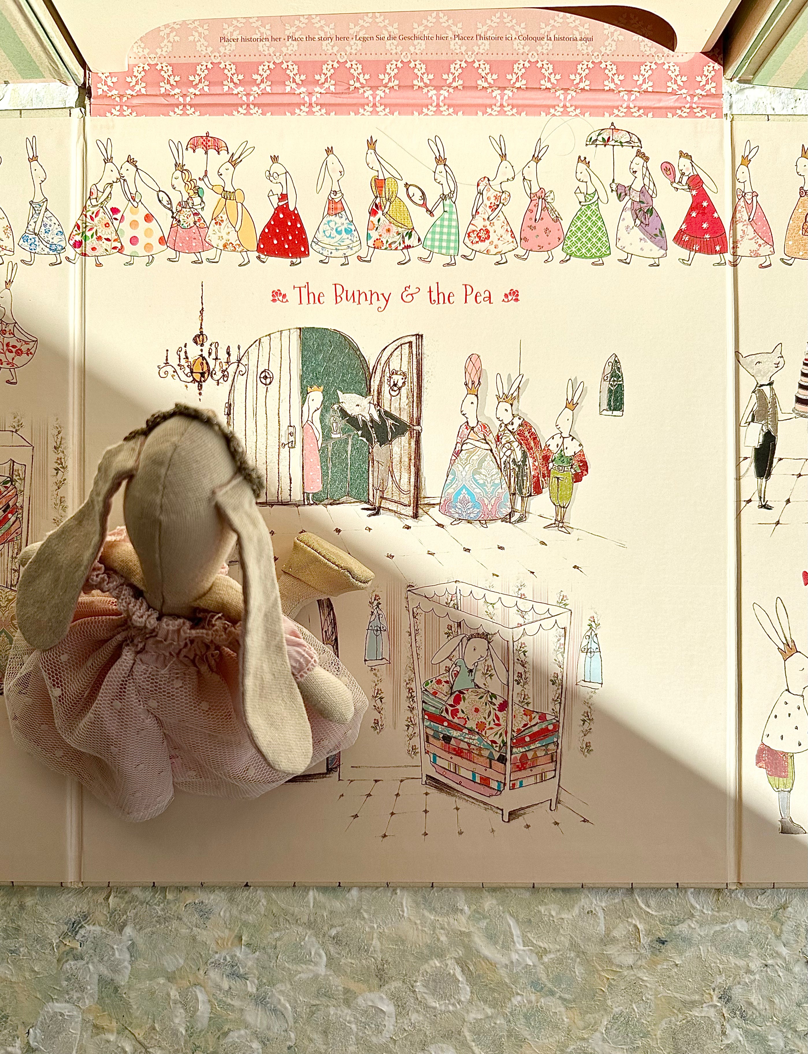 Mini Bunny & the Pea - 2013