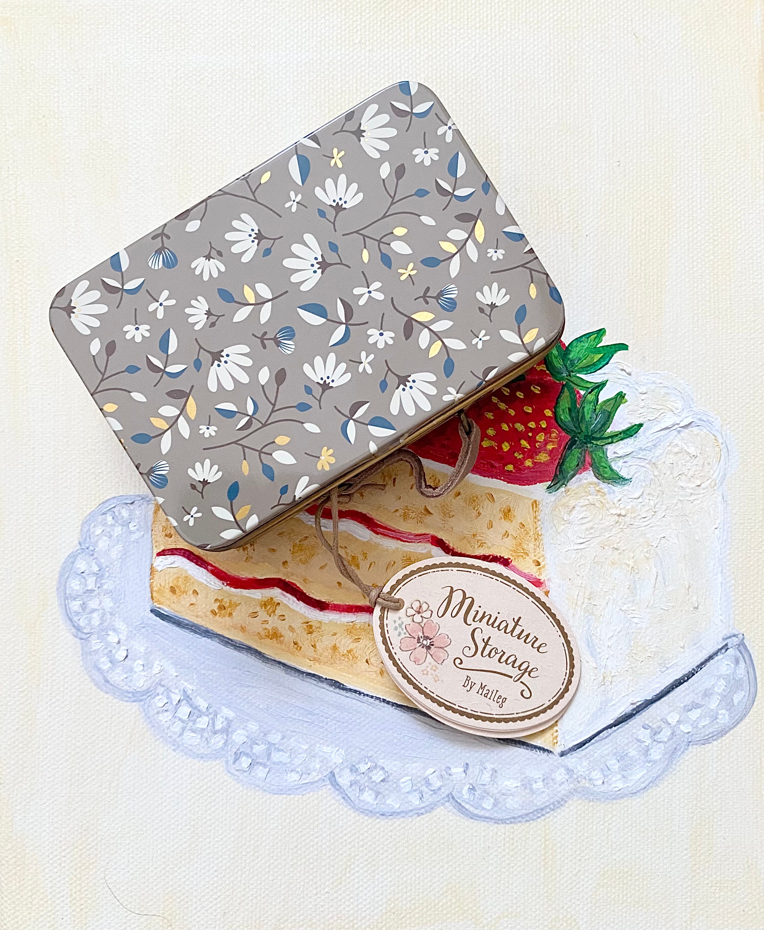 Suitcase/tin - Grey Merle