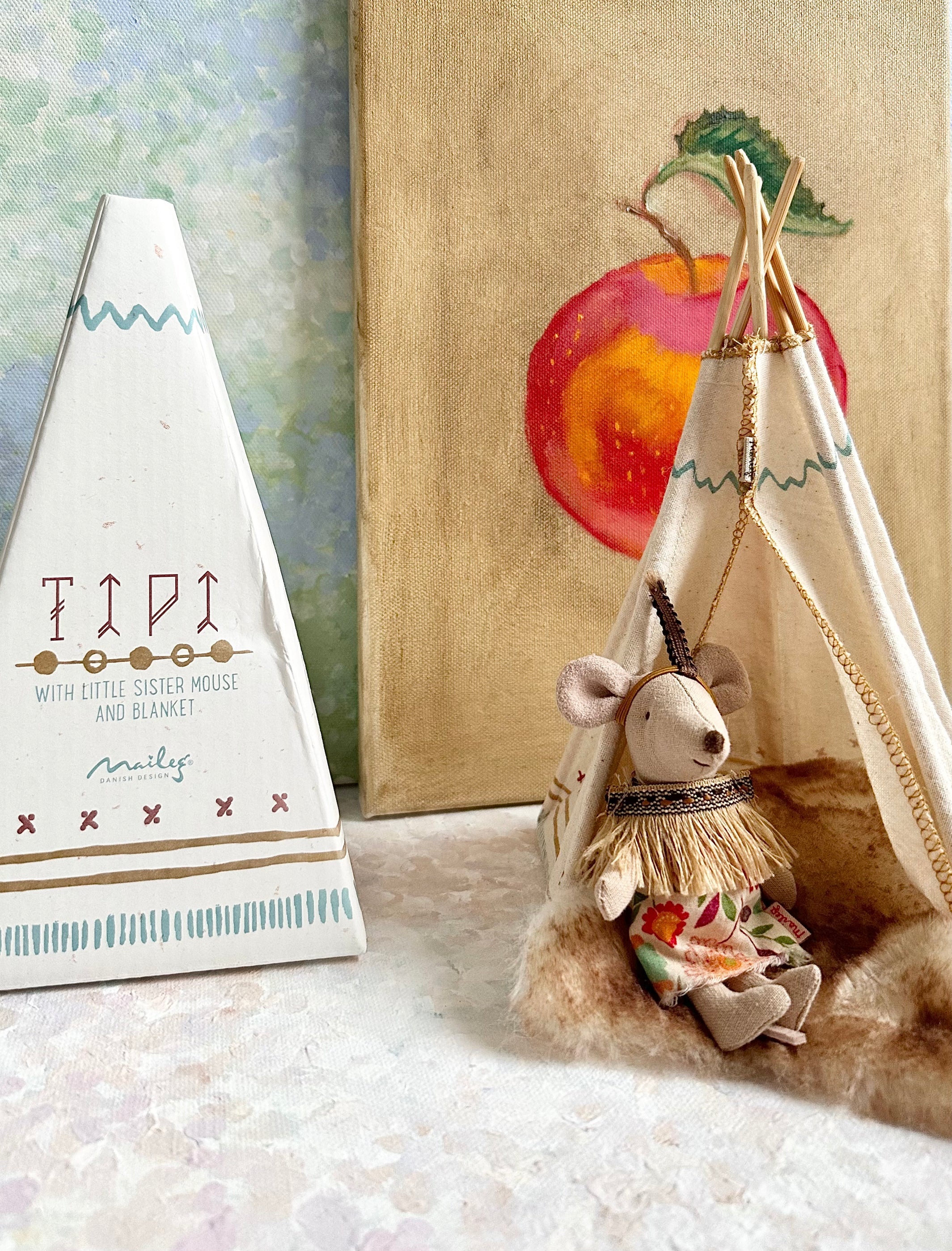 Little Feather with Tent - 2019