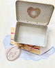 Suitcase/tin - White Merle
