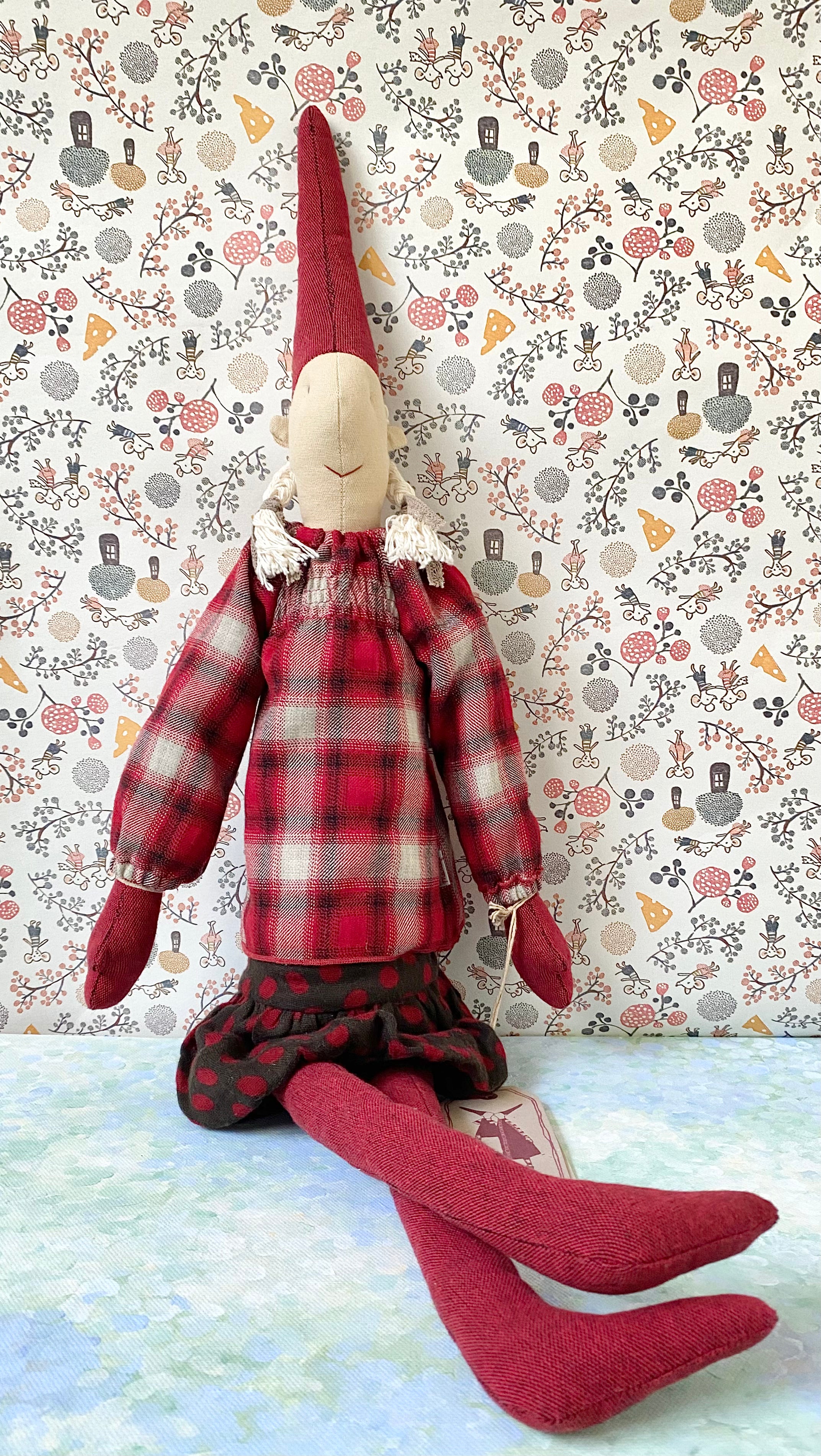 Medium Pixy Louise - 2012