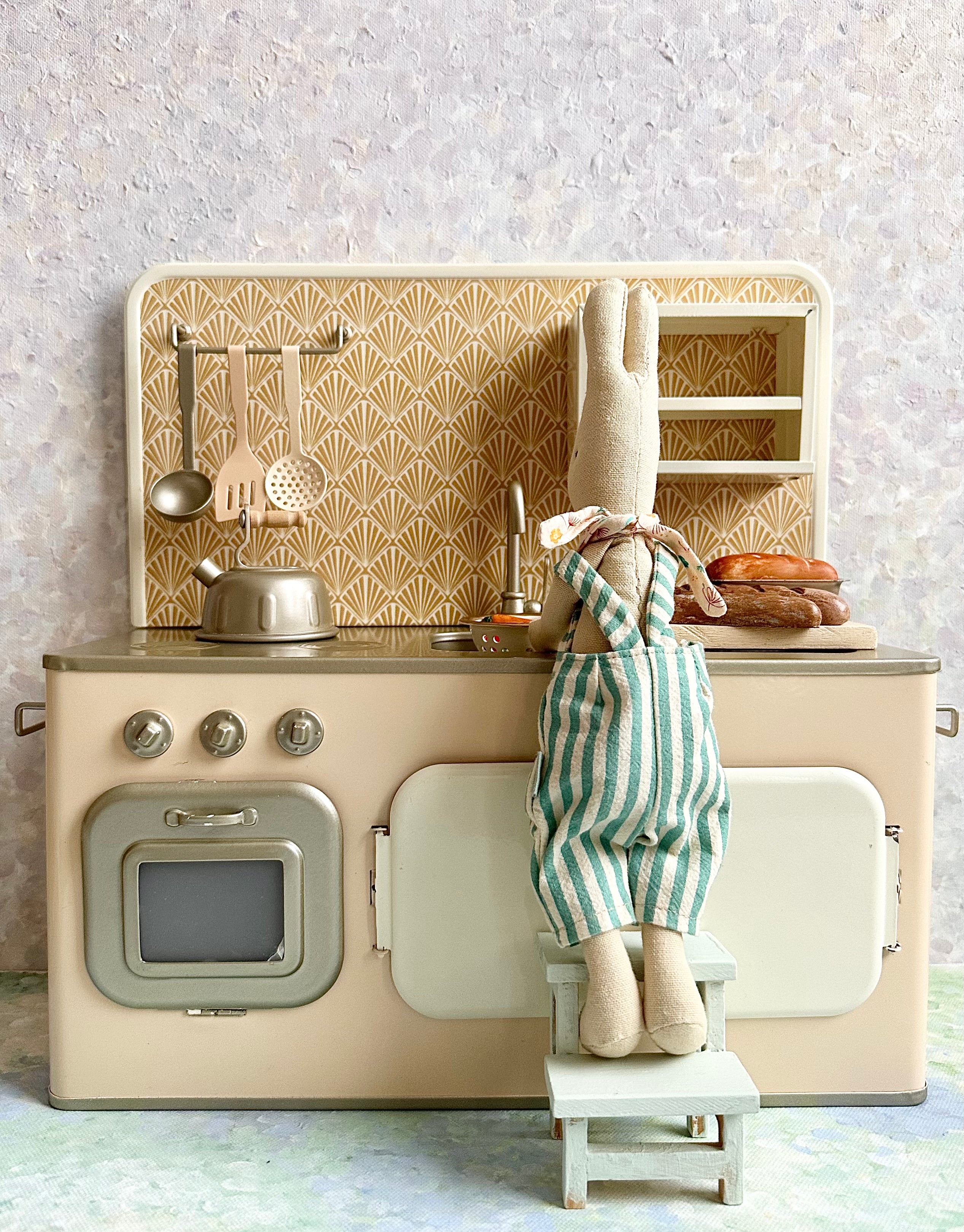 Retro Kitchen - 2019