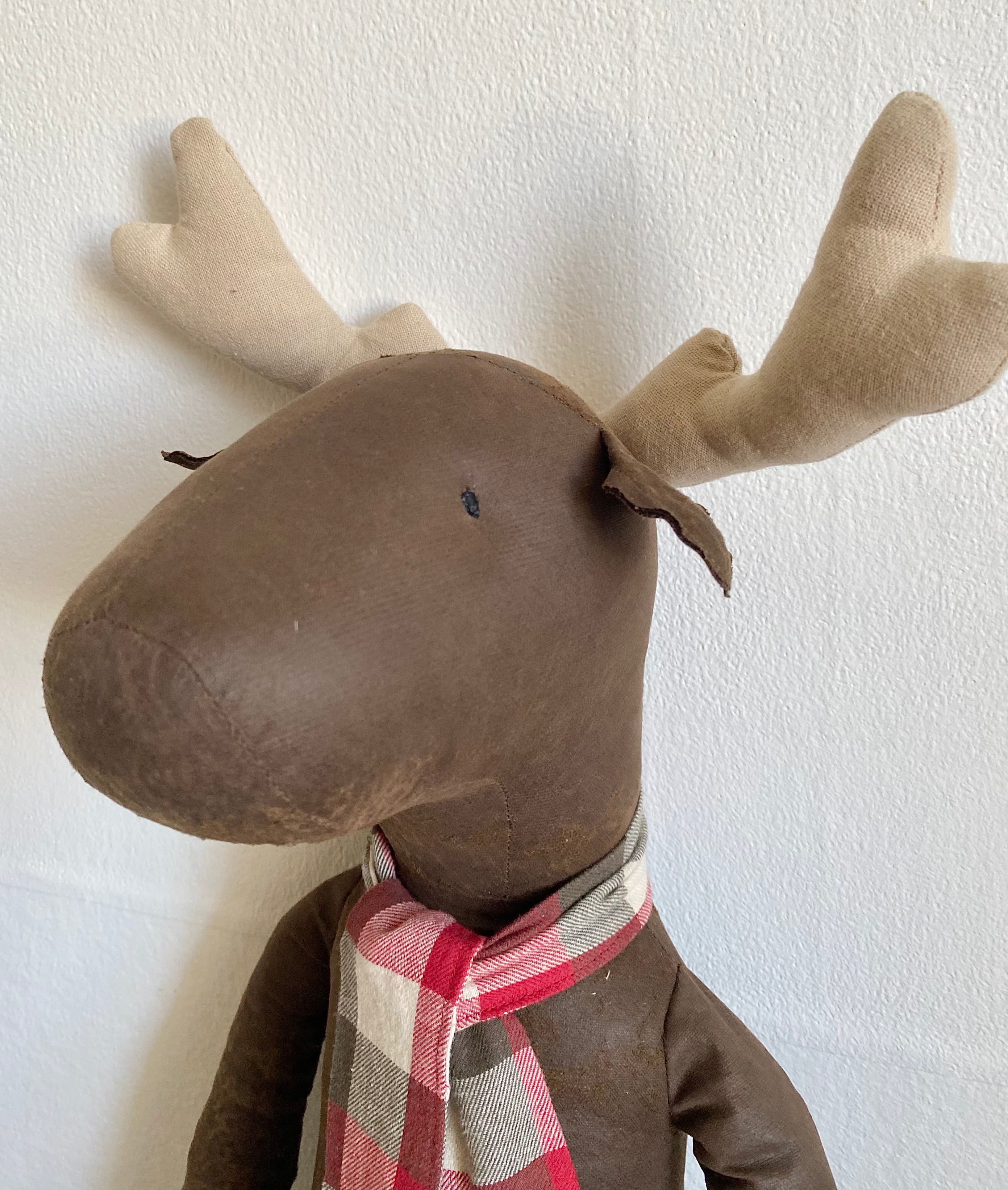 Large Chocolate Reindeer - 2011