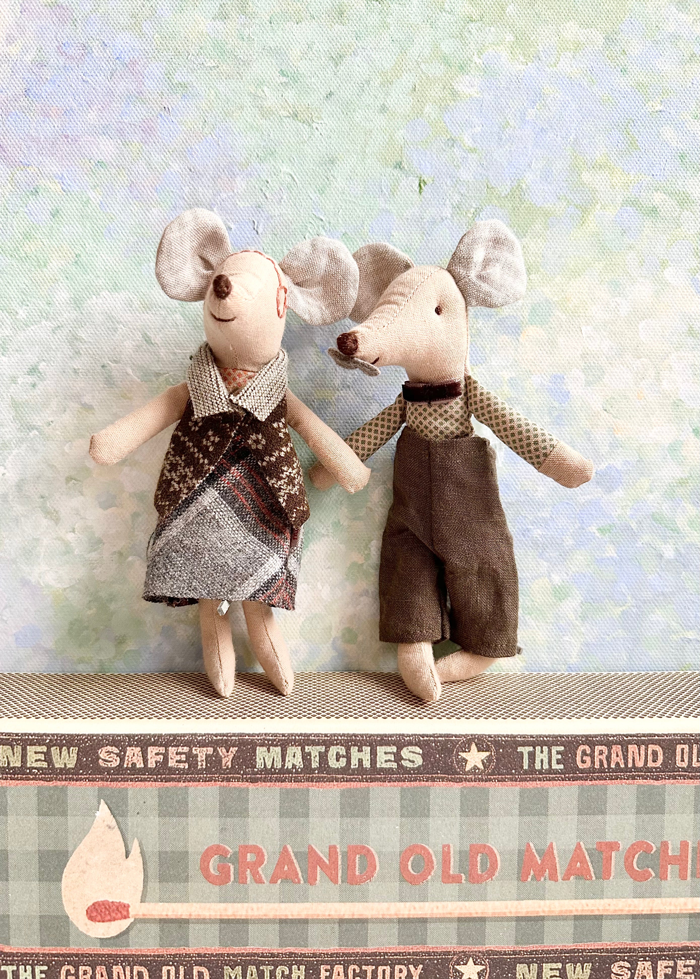 Grandpa & Grandma in Matchbox - 2016
